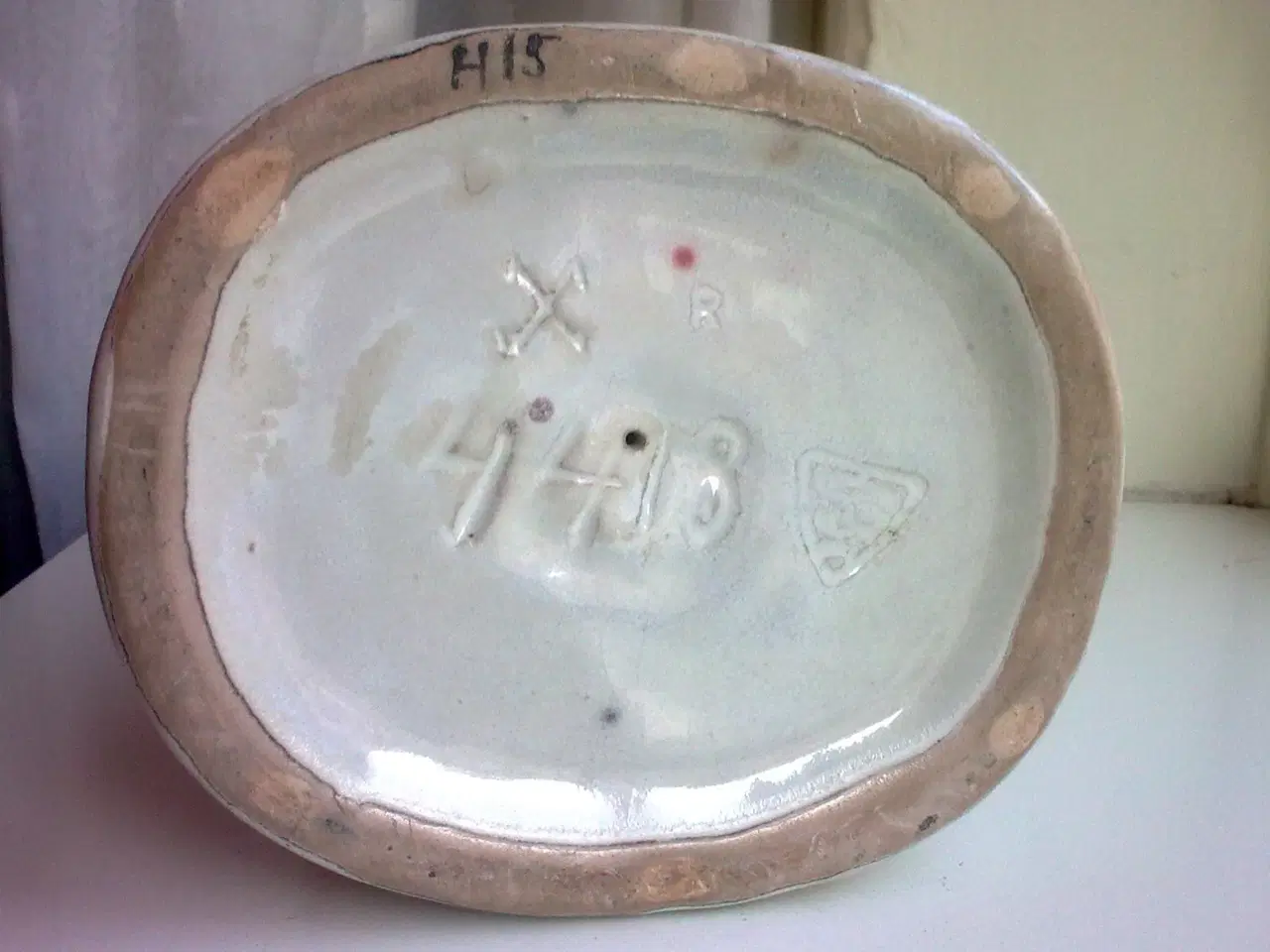 Billede 4 - Sokkel stempler gl. høj lys keramik figur Bornholm