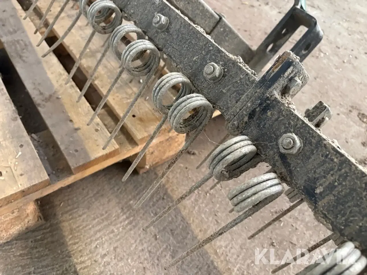 Billede 6 - Gårdrive