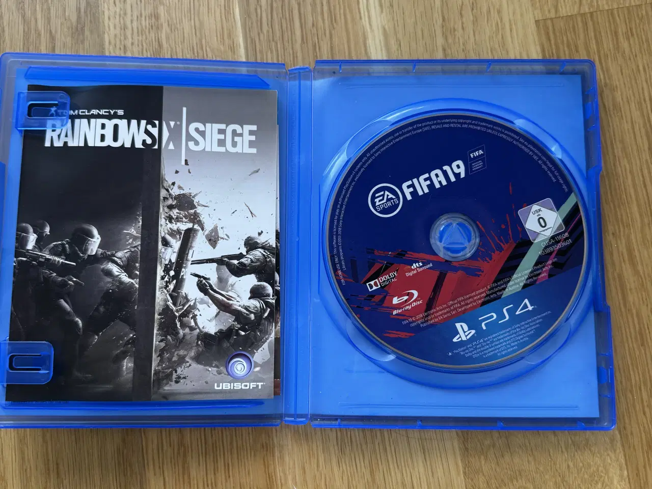 Billede 10 - Playstation 4 inkl. 2 controllere & 3 spil