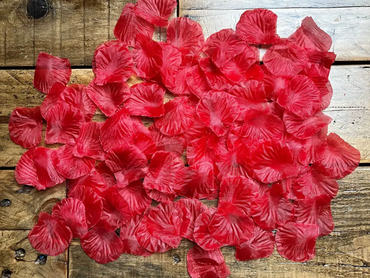 Billede 1 - Kunstige røde rosenblade