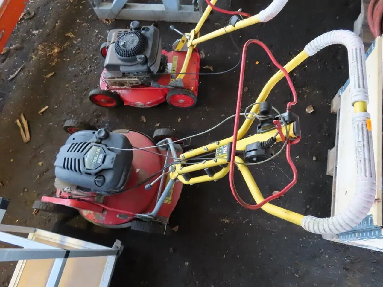 Billede 2 - 2 stk. plæneklippere, KLIPPO