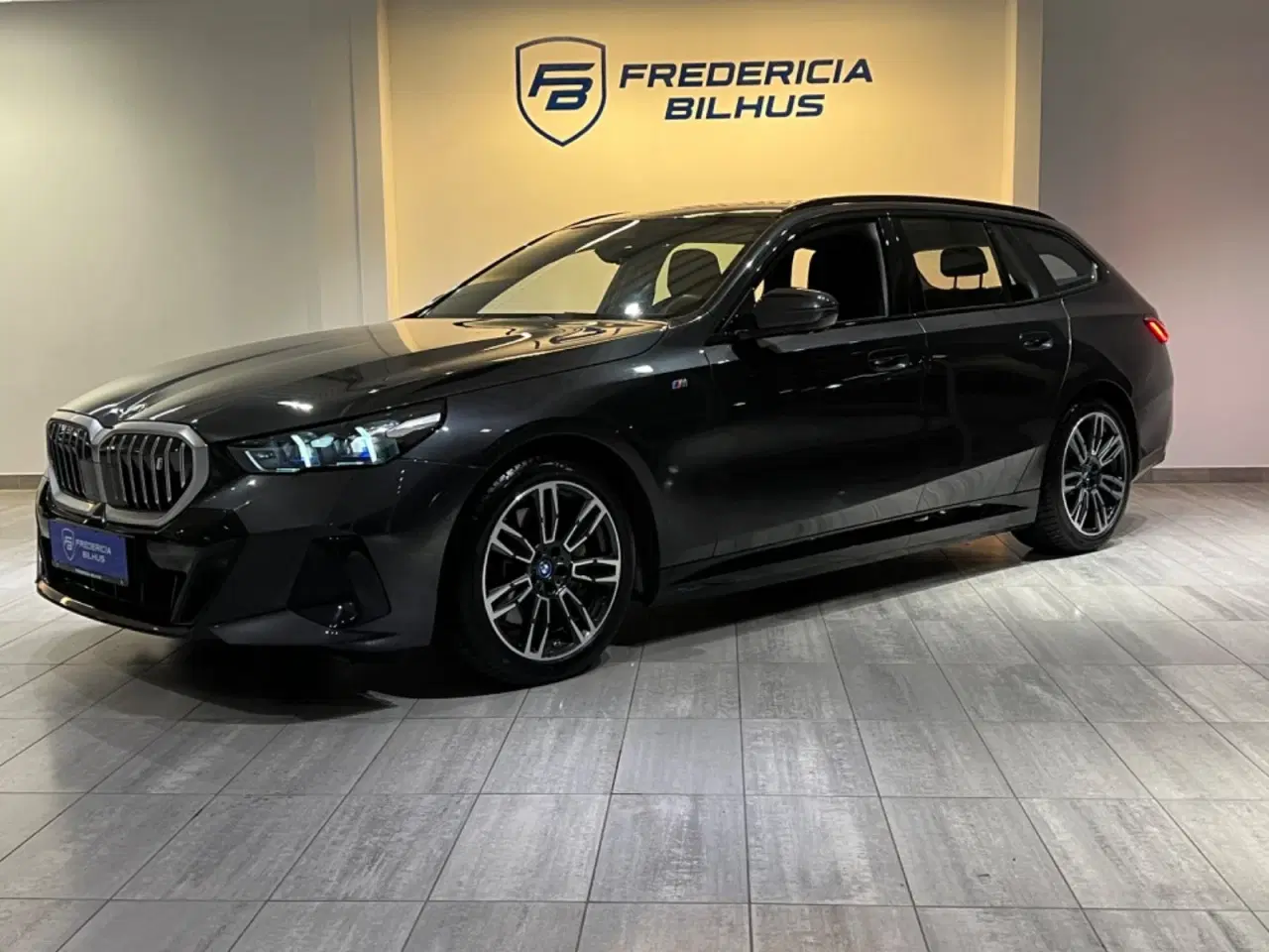 Billede 1 - BMW i5  eDrive40 M-Sport