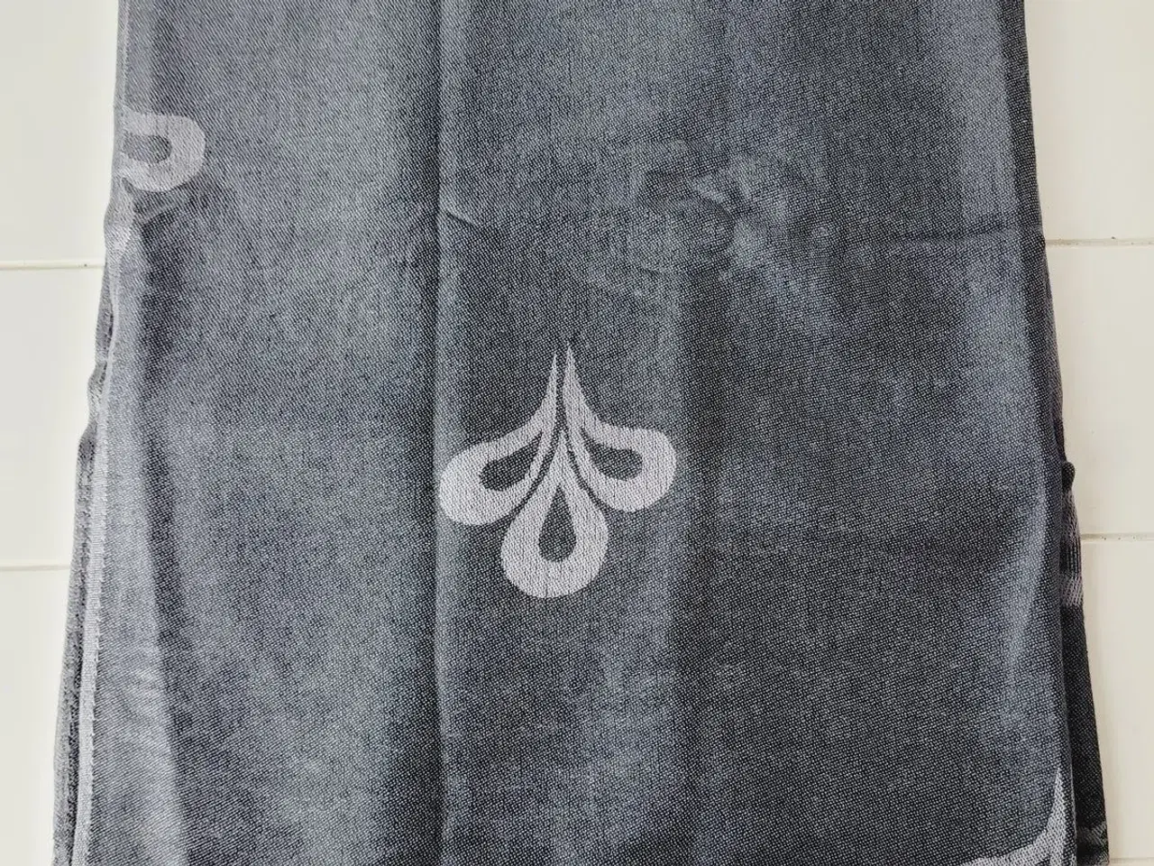 Billede 4 - ⭐️- Elegant og Blødt Pashmina Tørklæde - UBRUGT