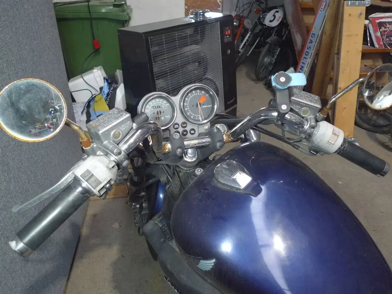 Billede 6 - MC, Honda VF700C Super Magna 3212 MOMSFRI