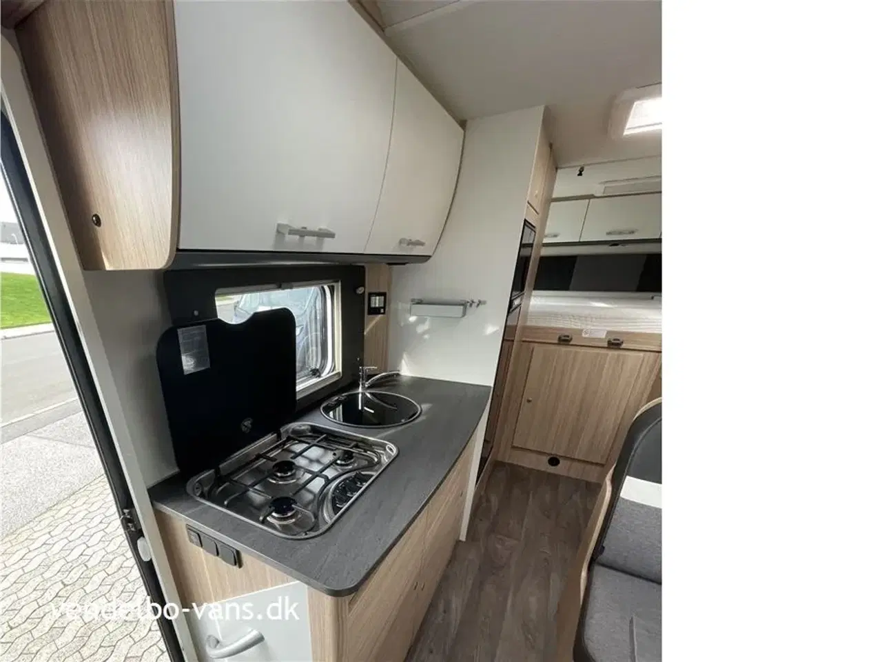Billede 7 - 2021 - SunLight A 70 Camperen til 6 personer og stor garage