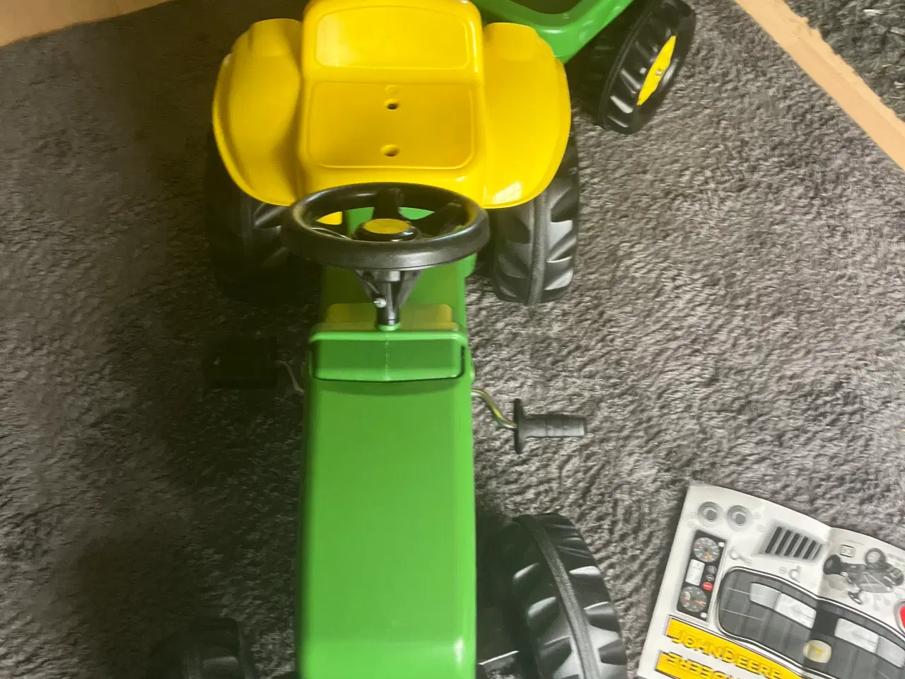 Billede 1 - Fejlkøb! John Deere.Kun samlet.Klistermærker med😉