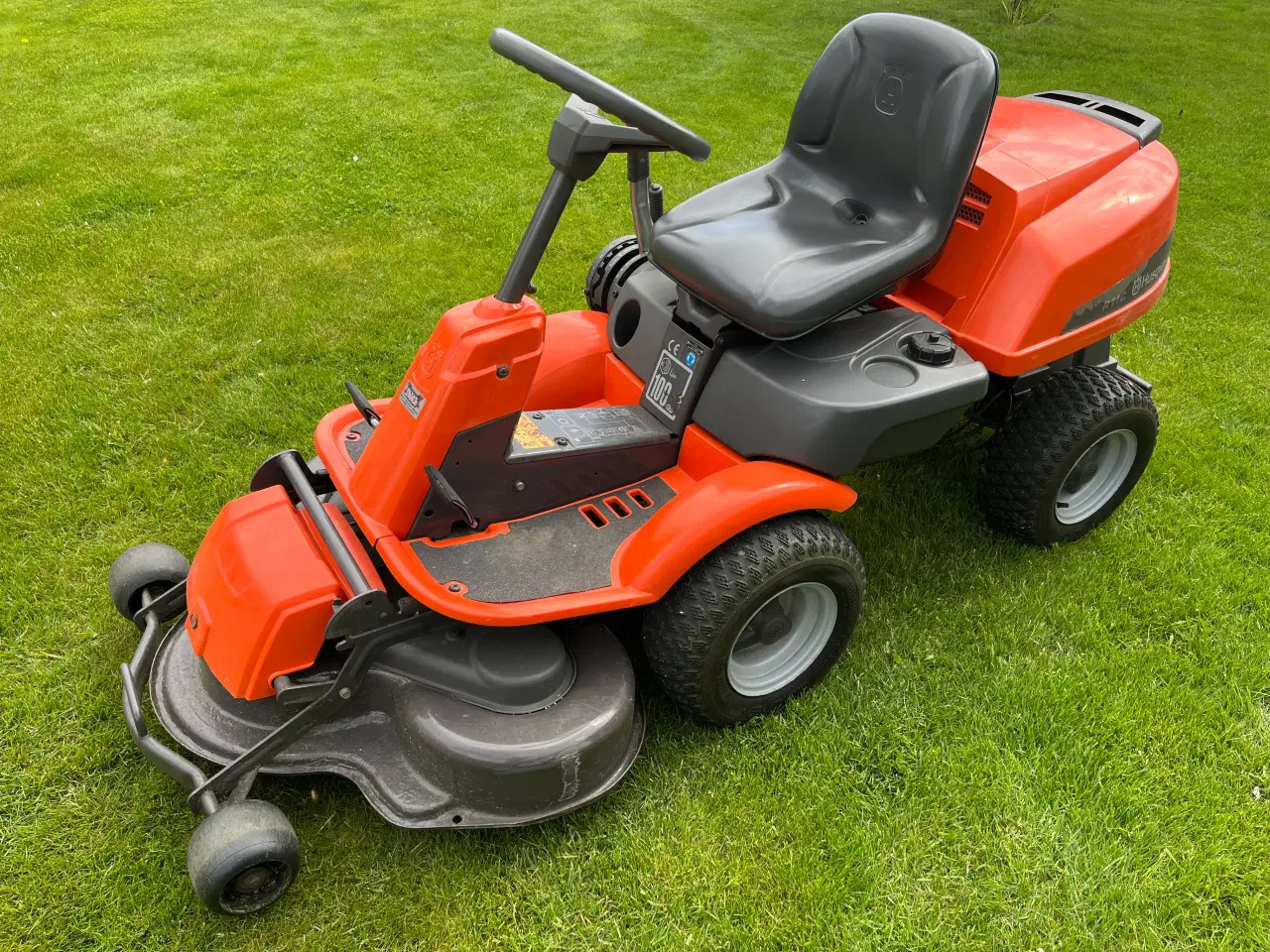 Billede 4 - Husqvarna Rider R11C Combi 94 knækstyret Frontklip