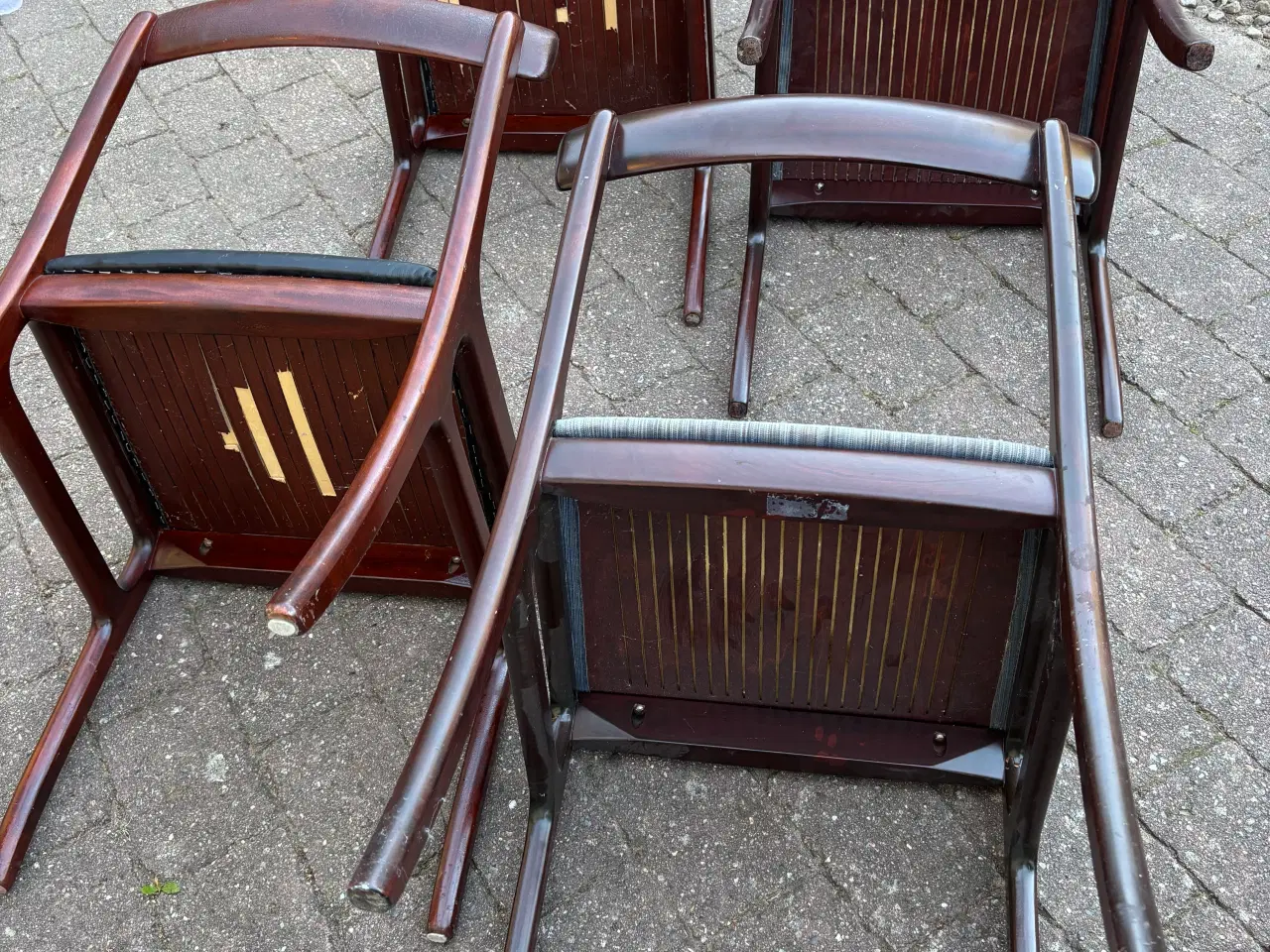 Billede 3 - Wanscher spisebord med fire stole