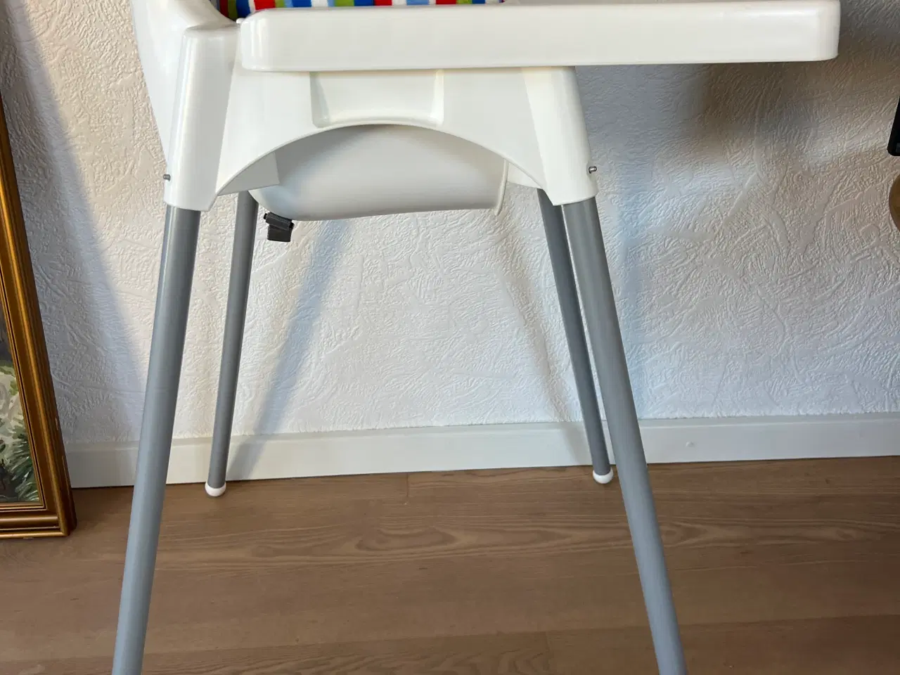Billede 4 - Hvid Ikea Antilope højstol inkl. bakke og pude