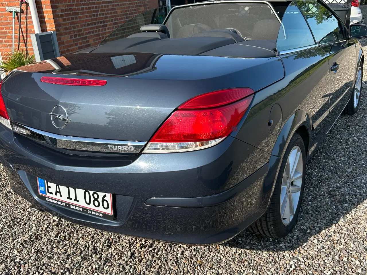 Billede 14 - Opel astra twintop 1,6 turbo årg 2008