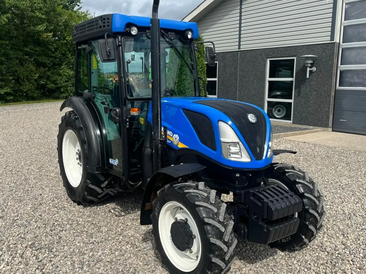 Billede 15 - New Holland T4.80 F SuperSteear med aircondition og koblingsfrit vendergear
