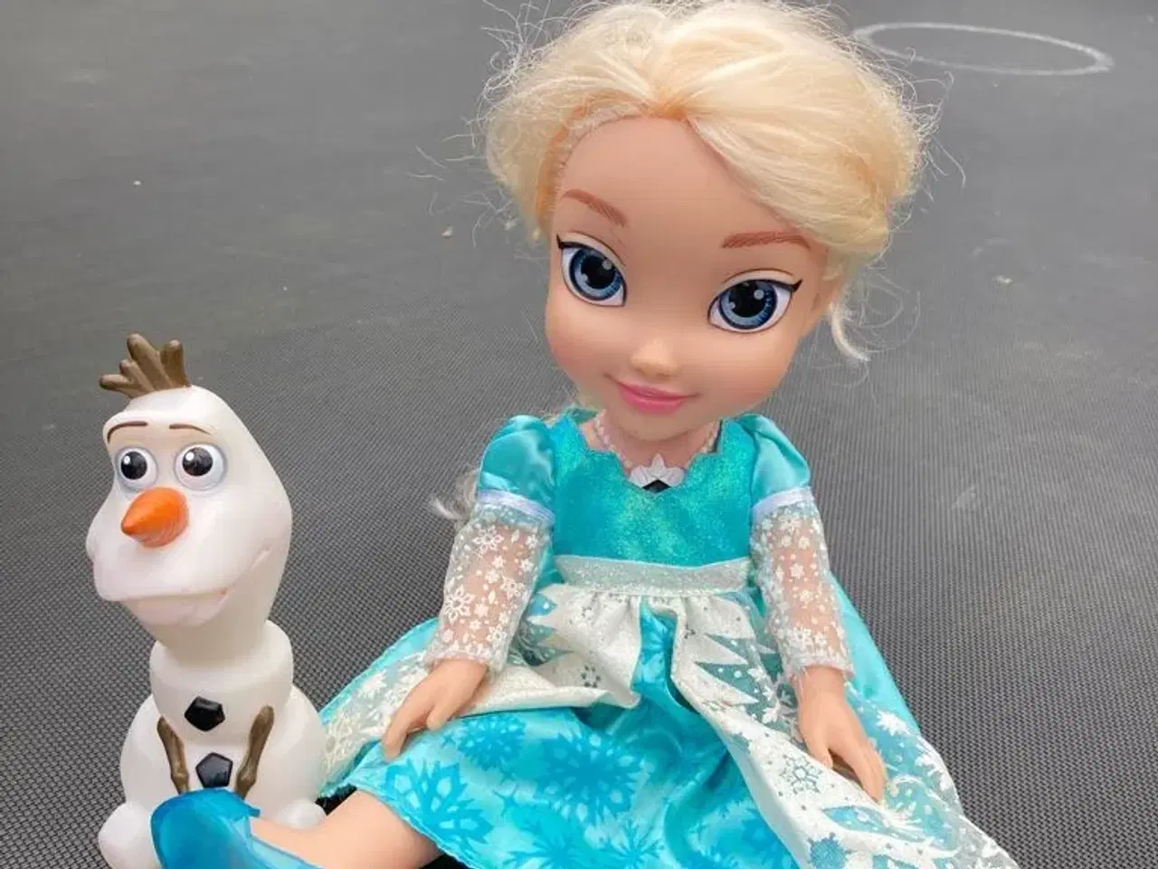 Billede 1 - Elsa og Olaf