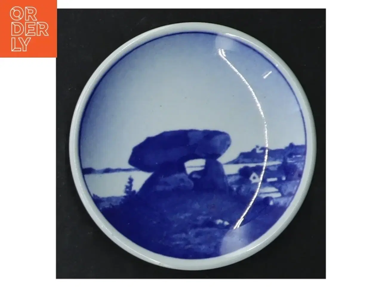 Billede 8 - Blå og hvid porcelænsplatter med danske landskaber fra Royal Copenhagen (str. 8 cm. 6 styk)