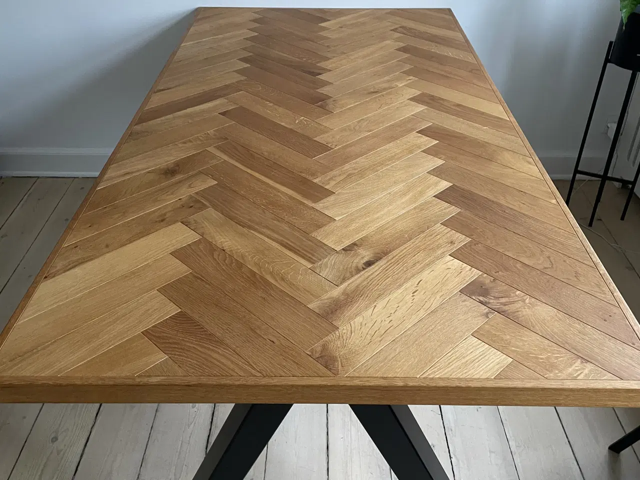 Billede 2 - Spisebord + tillægsplade 