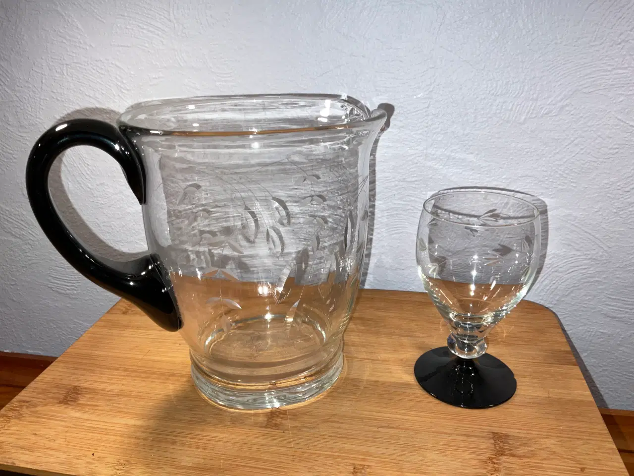 Billede 1 - Smuk glaskande fra Holmegaard + 1  glas