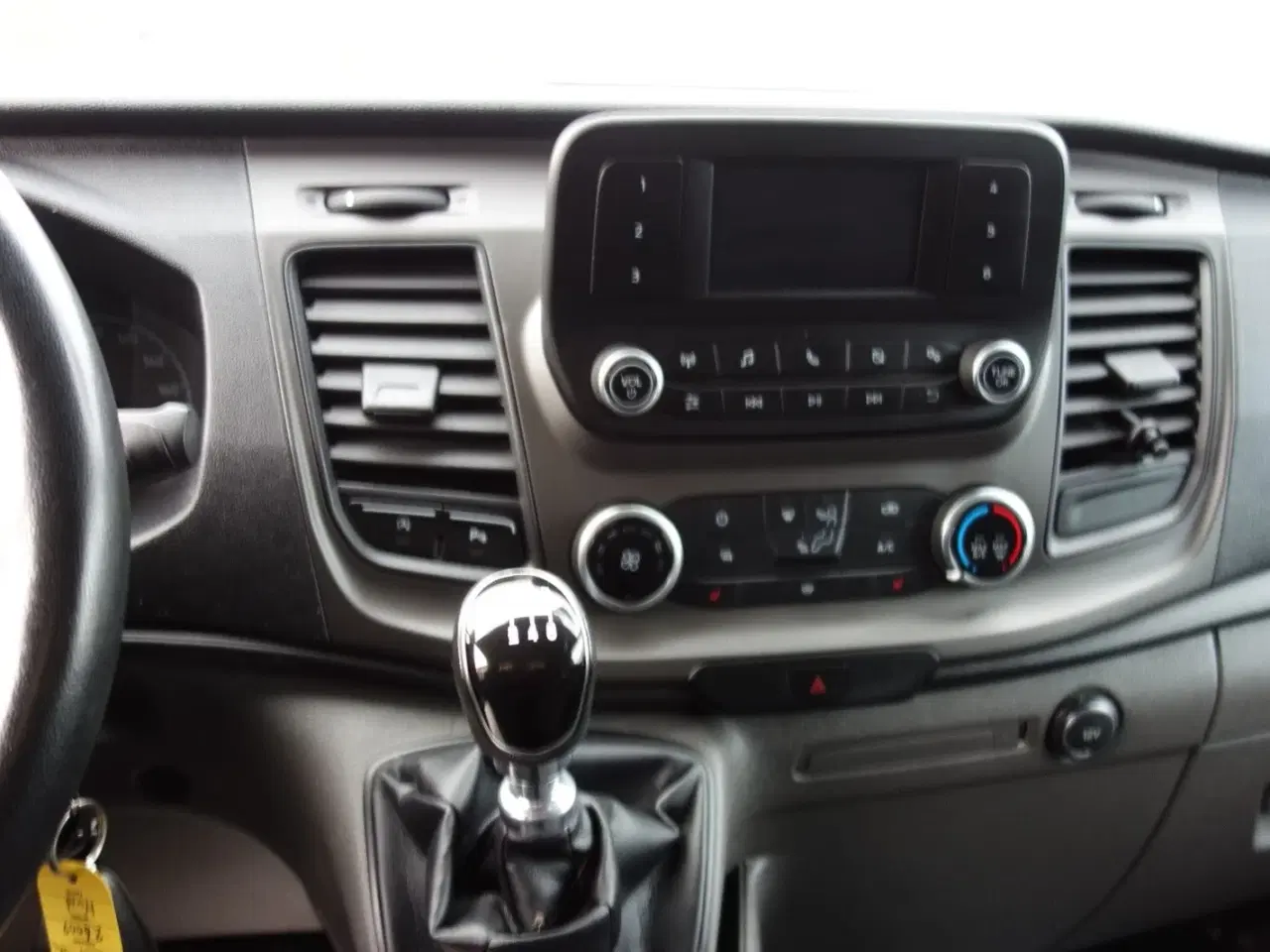Billede 8 - Ford Transit Custom 340 L2 2,0 TDCi 130 Trend