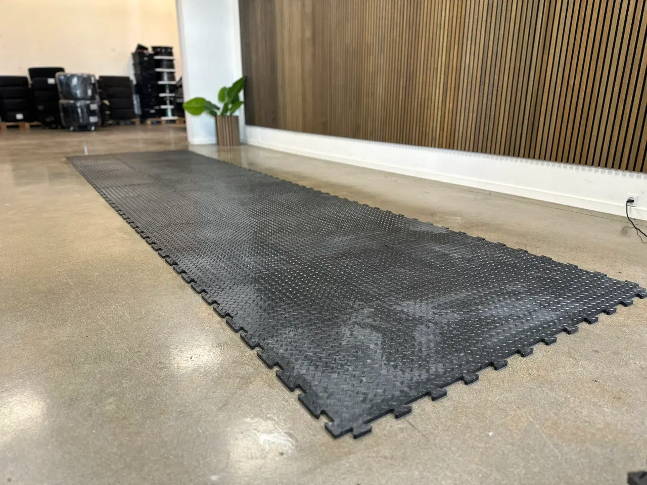 Billede 1 - PVC fliser / gummigulv