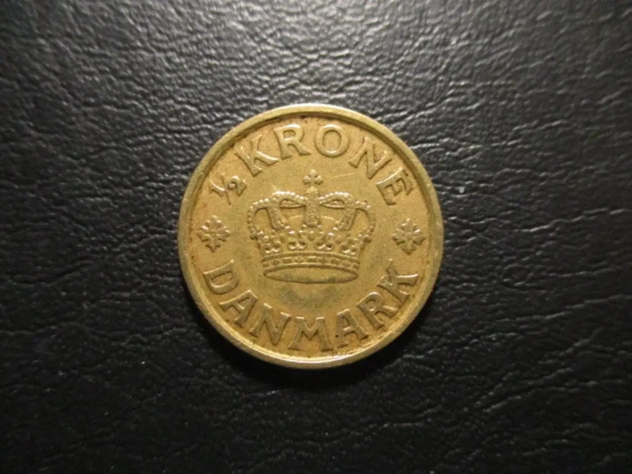 Billede 2 - ½ kr 1926 pæn