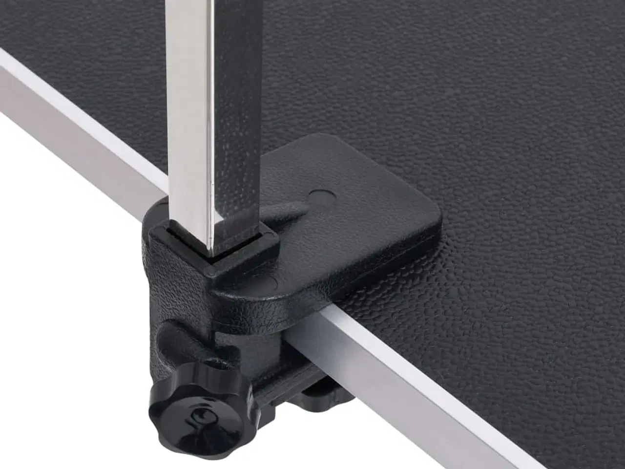 Billede 8 - Justerbart hundeplejebord med 2 løkker og kurv