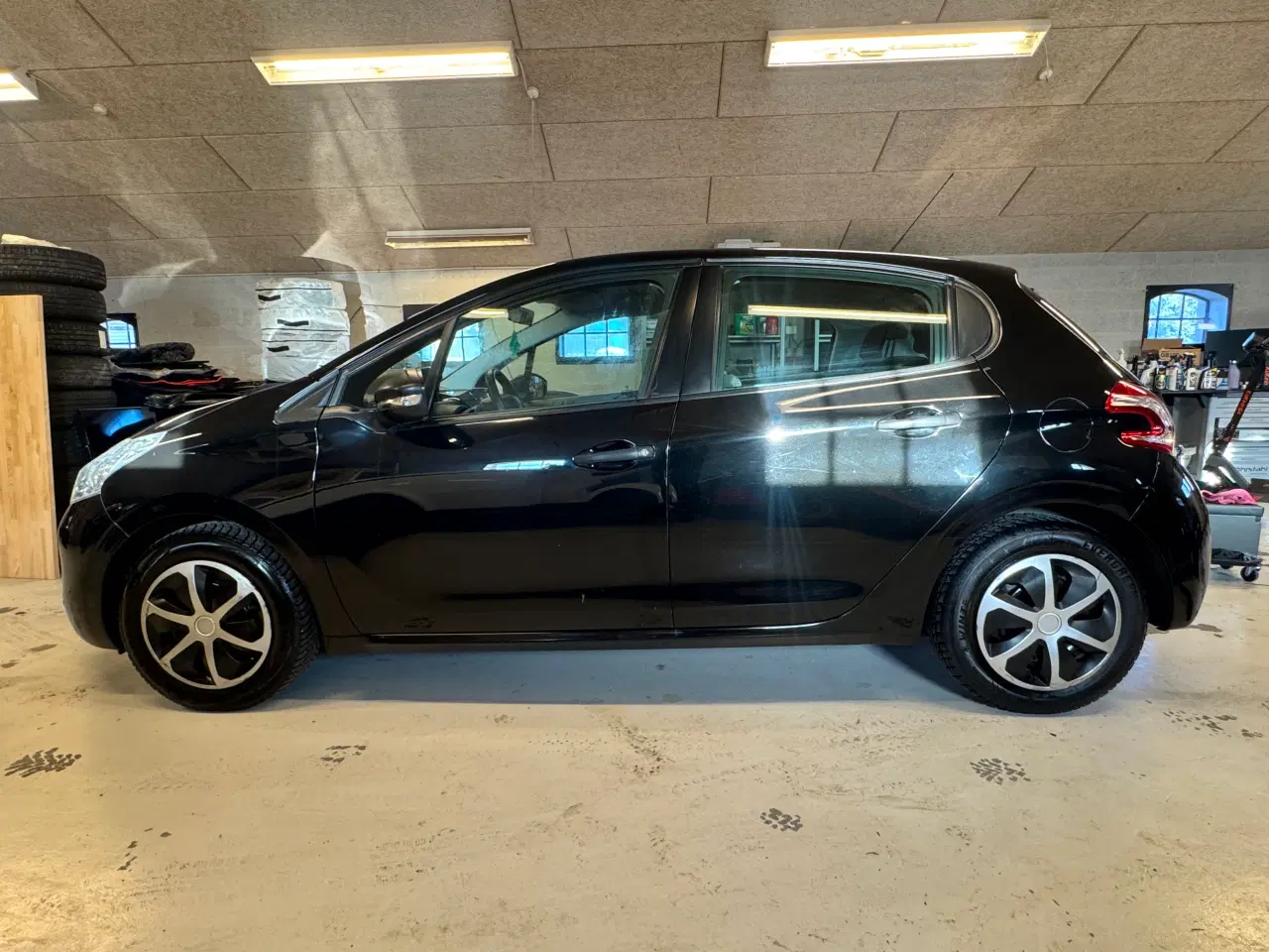 Billede 12 - Peugeot 208 kun 157.000 km