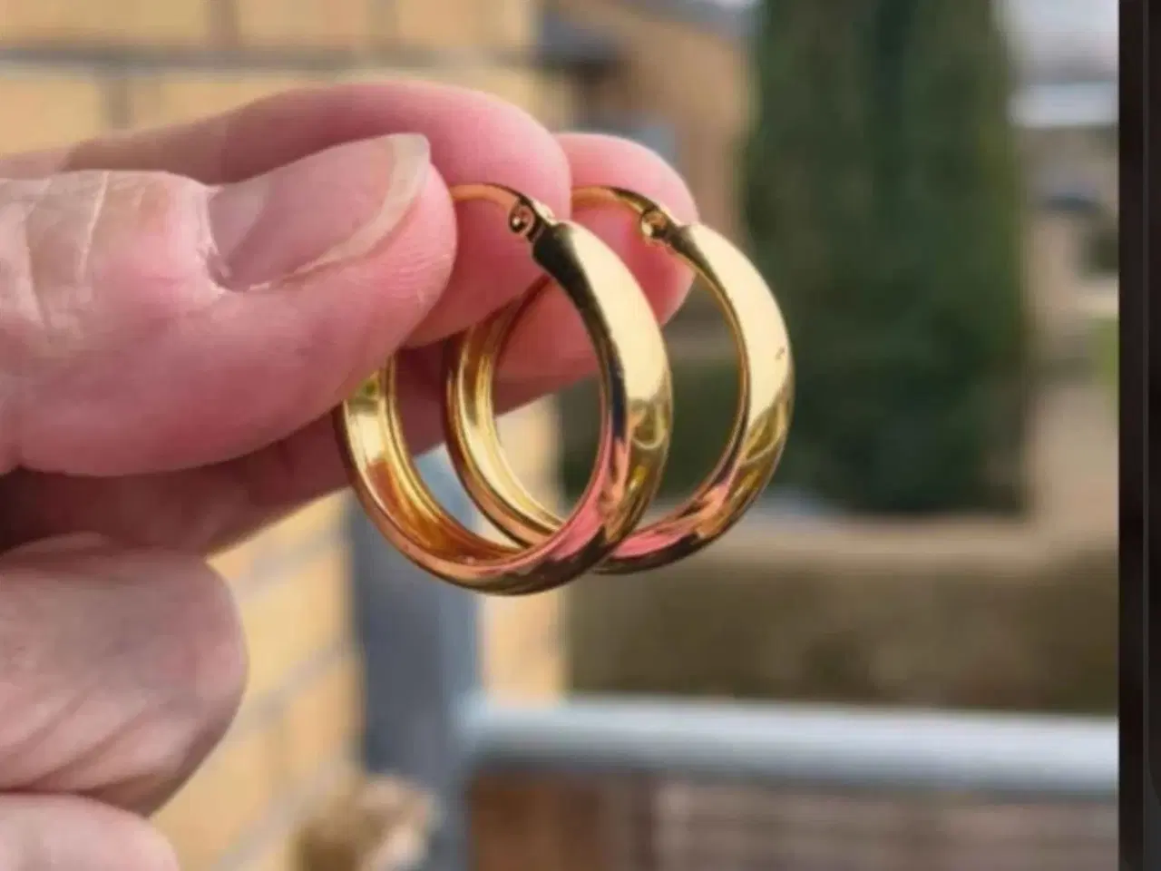 Billede 1 - Kraftig ny model hoops øreringe 🙂
