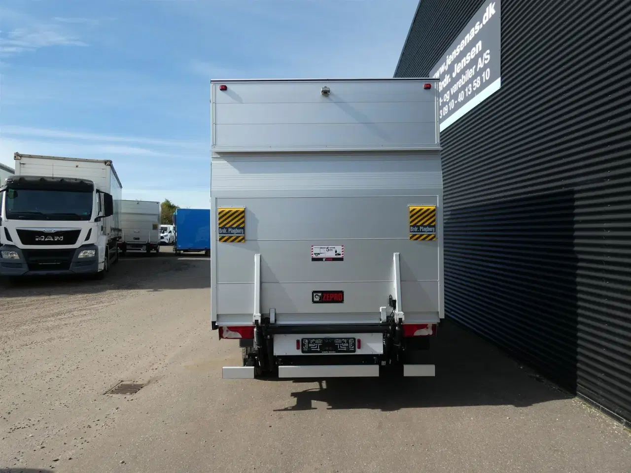 Billede 7 - Mercedes-Benz Sprinter 317 2,0 D BROBIL MED ÅBENBAR SIDE RWD 9G-Tronic 170HK Ladv./Chas. Aut.