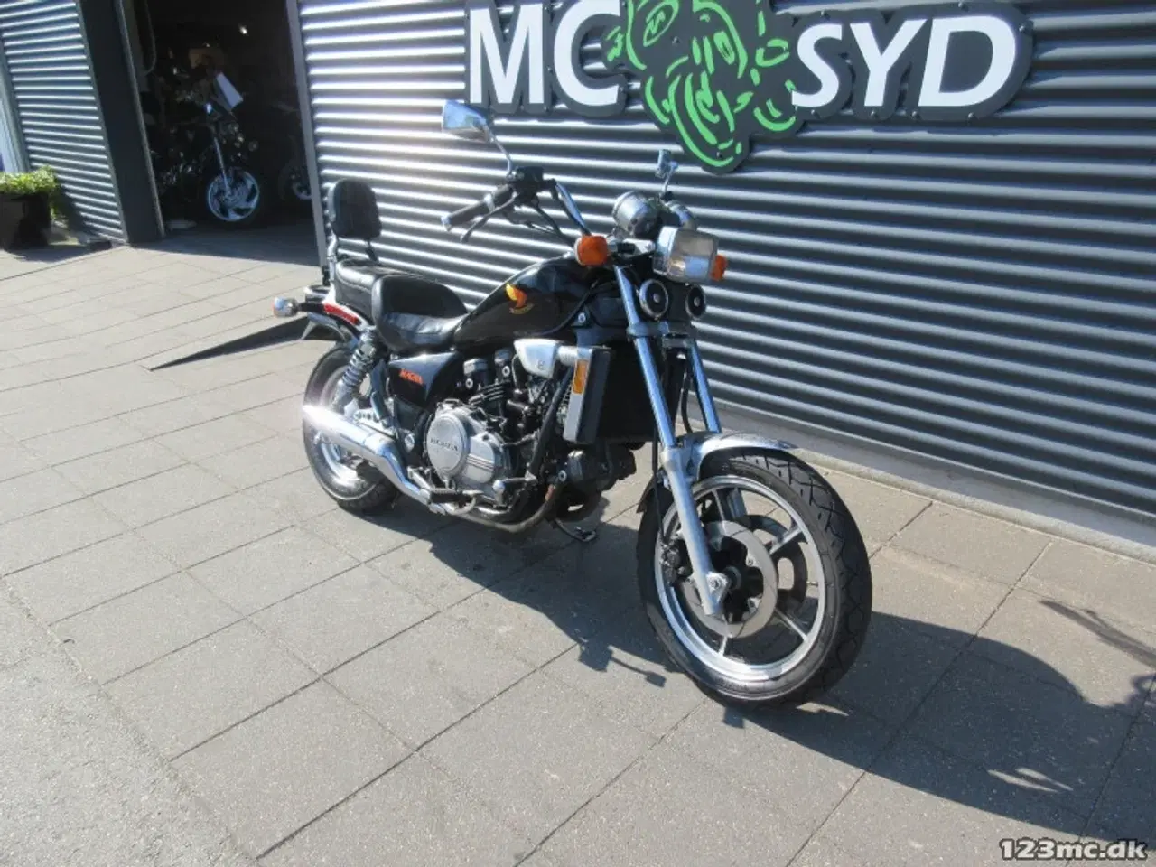 Billede 2 - Honda VF 700 MC-SYD ENGROS