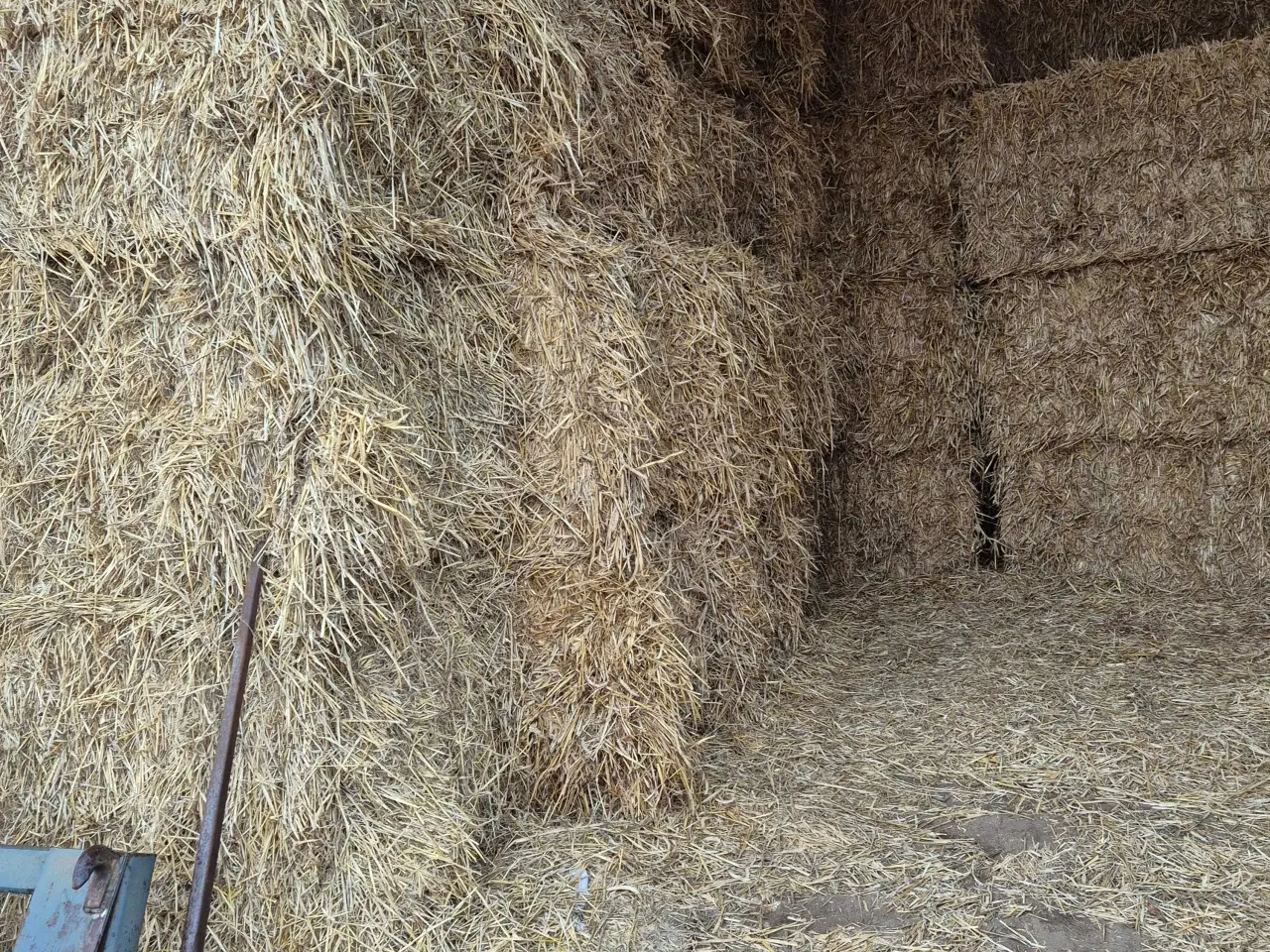 Billede 1 - Halm sælges 
