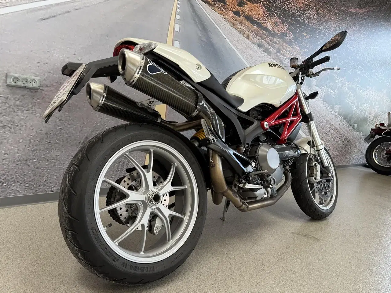 Billede 2 - Ducati Monster 1100 ABS