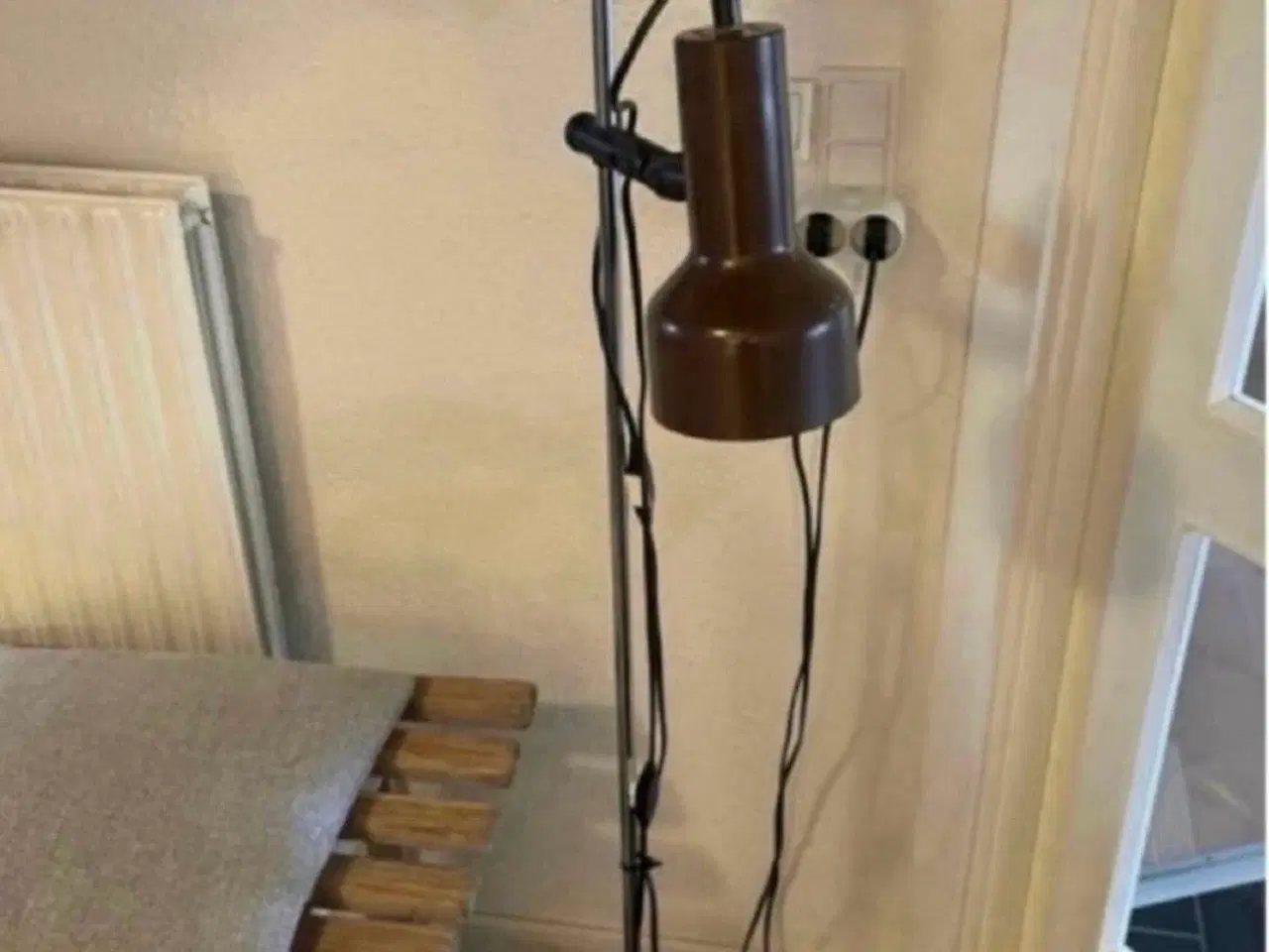 Billede 2 - Brun retro standerlampe