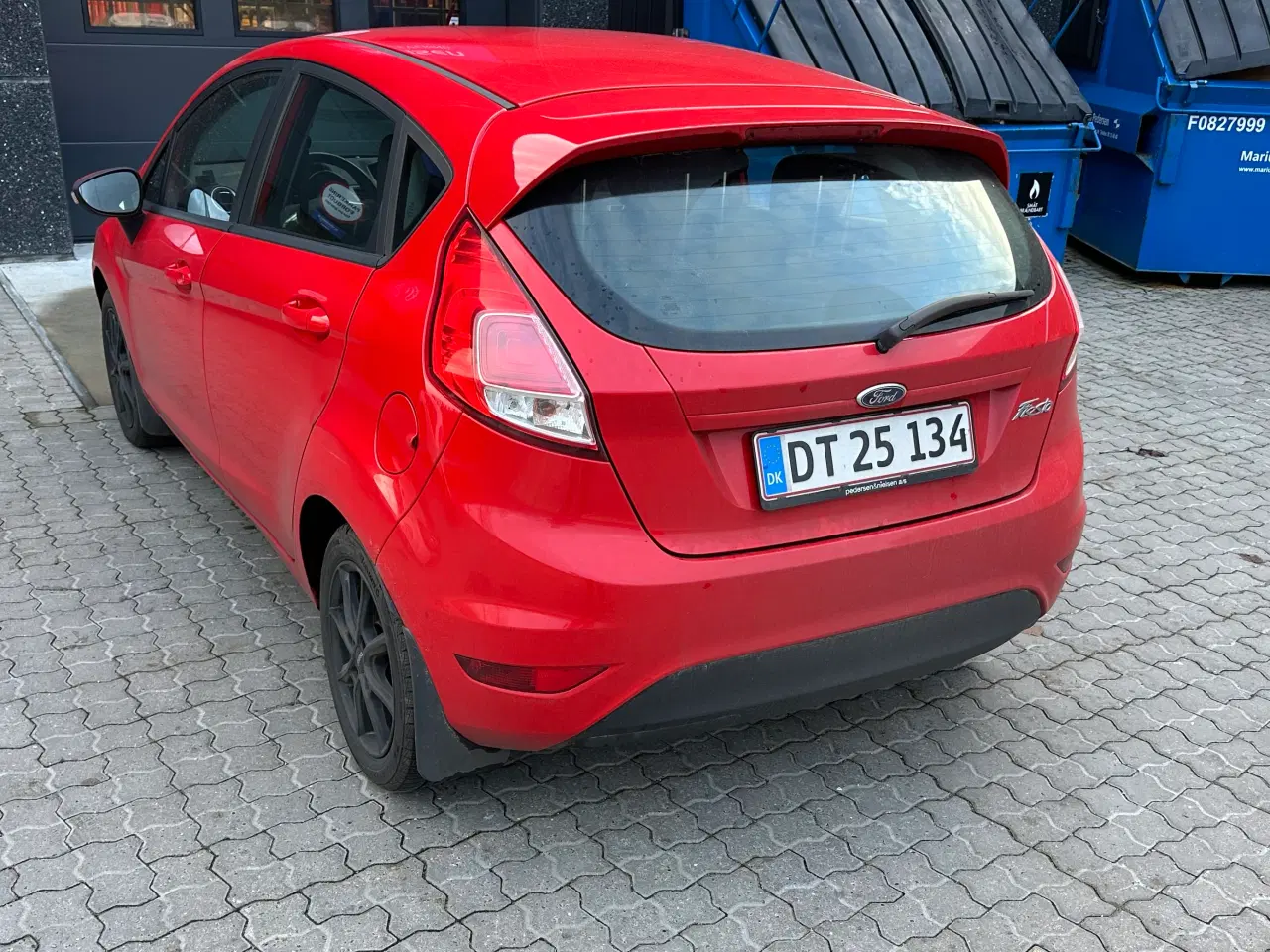 Billede 1 - Økonomisk Ford Fiesta til salg