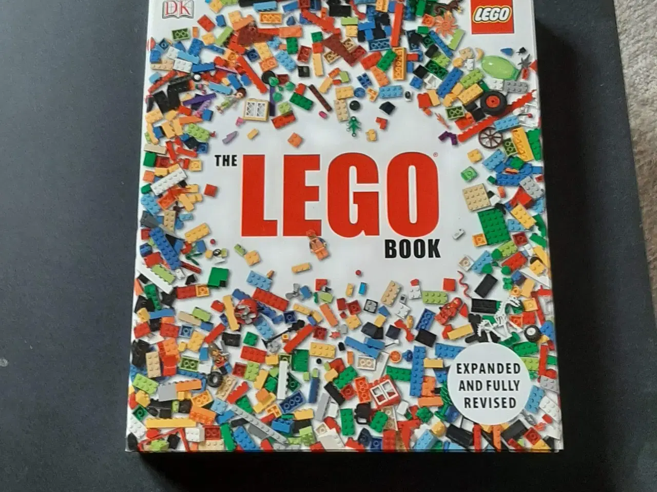 Billede 1 - The Lego book