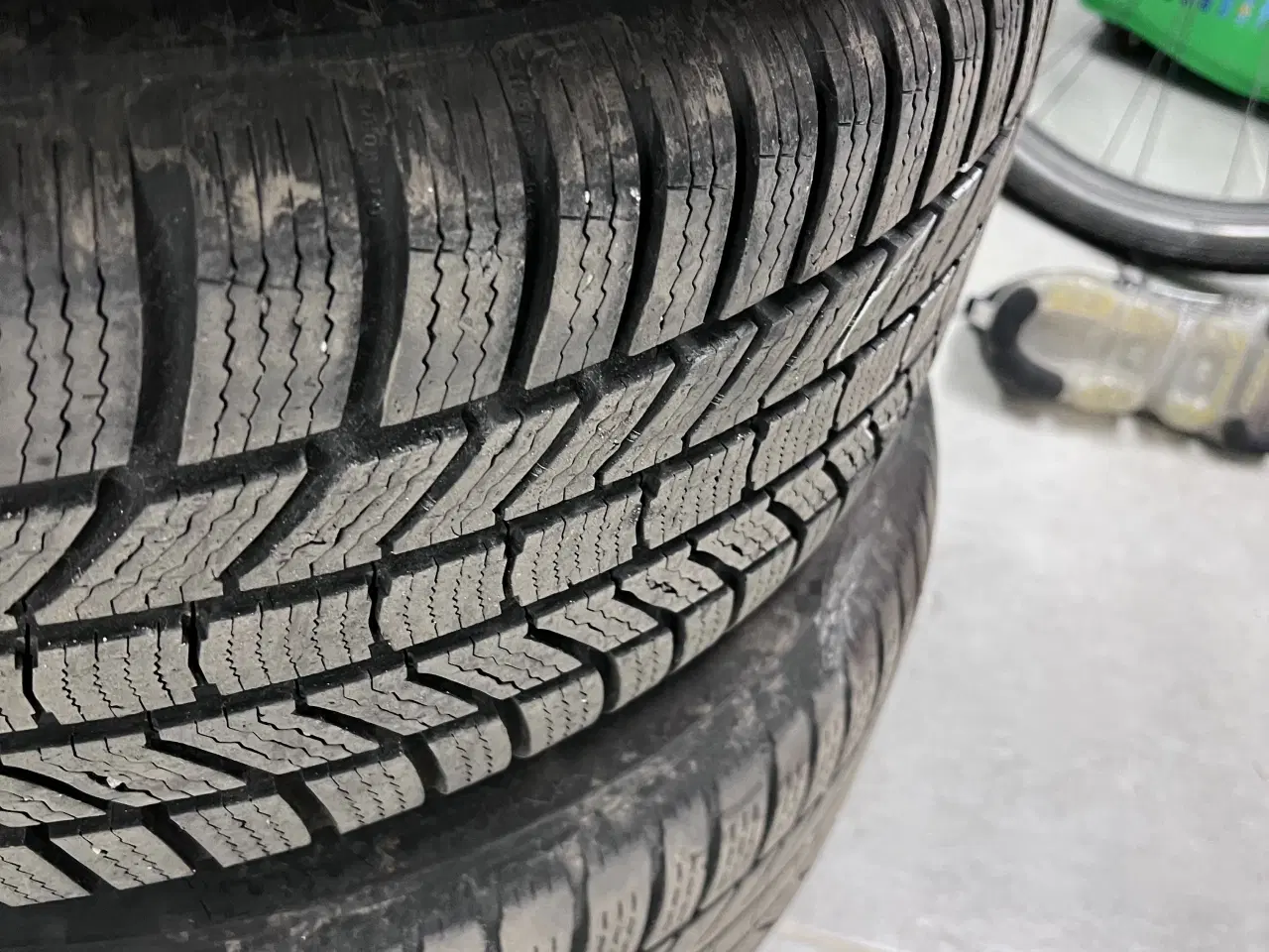 Billede 2 - 4 Continental vinterdæk på stålfælge