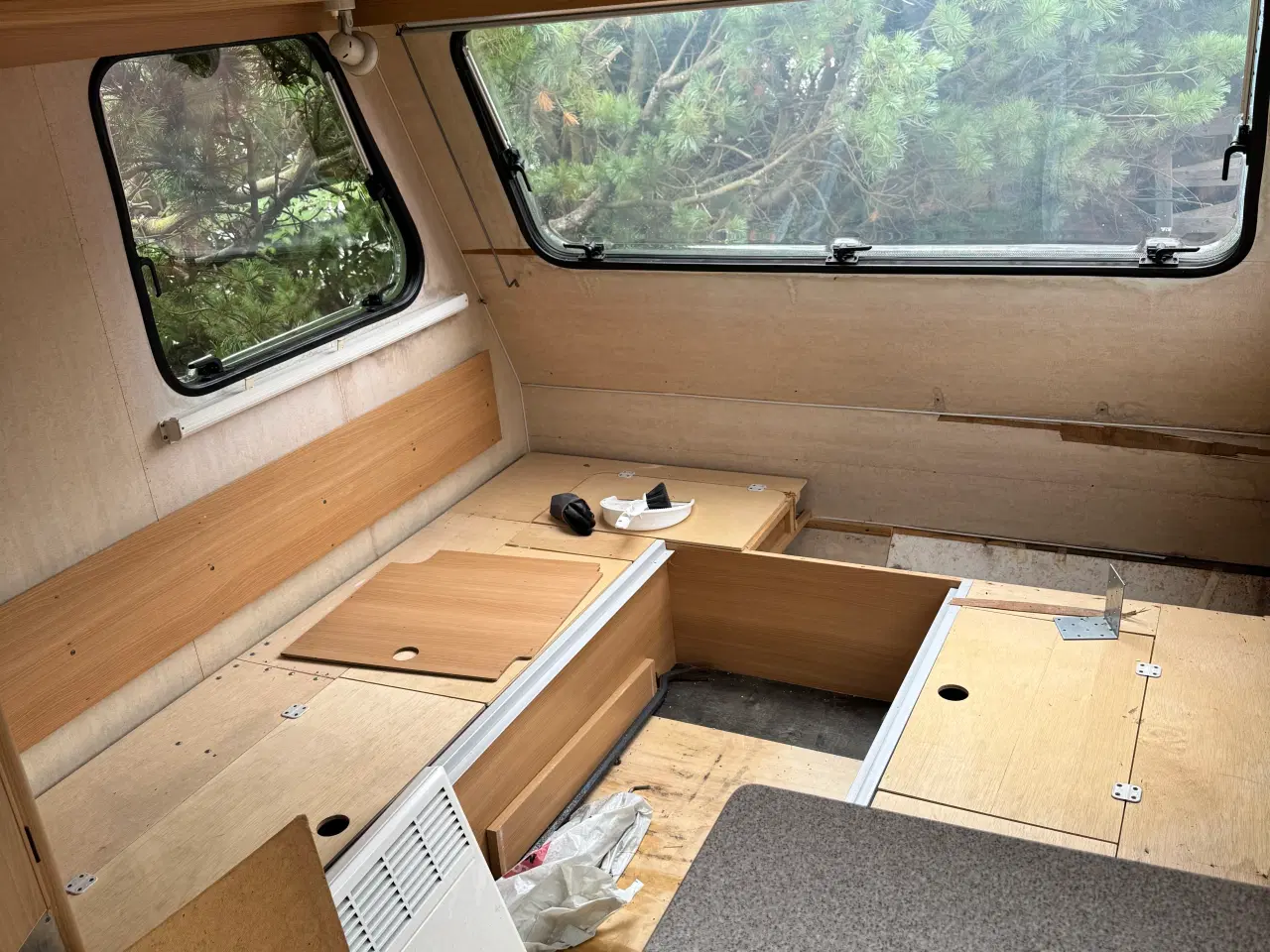 Billede 4 - Campingvogn, renoveringsprojekt