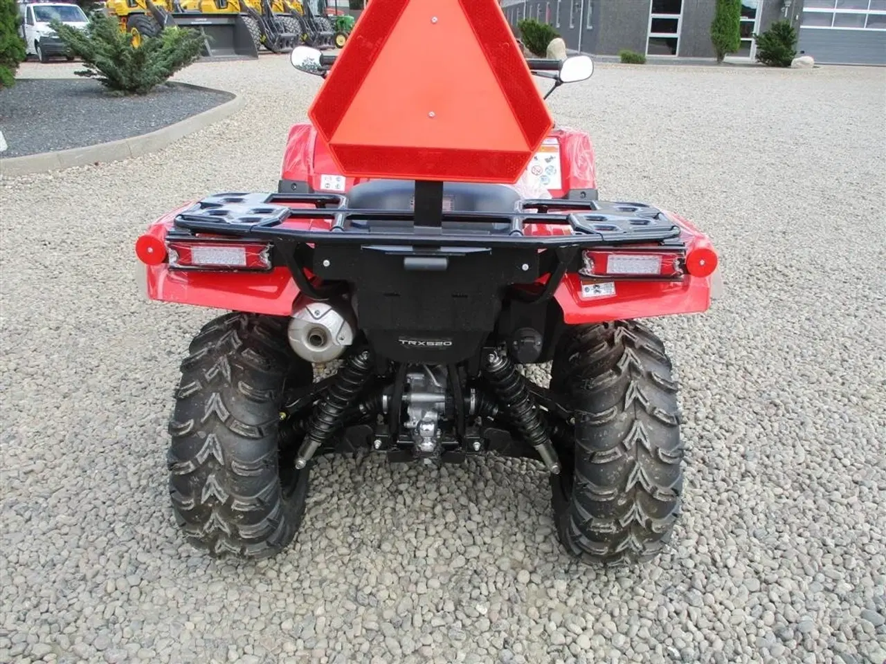 Billede 21 - Honda TRX 520 FA Traktor. STORT LAGER AF HONDA ATV. Vi hjælper gerne med at levere den til dig, og bytter gerne. KØB-SALG-BYTTE se mere på www.limas.dk