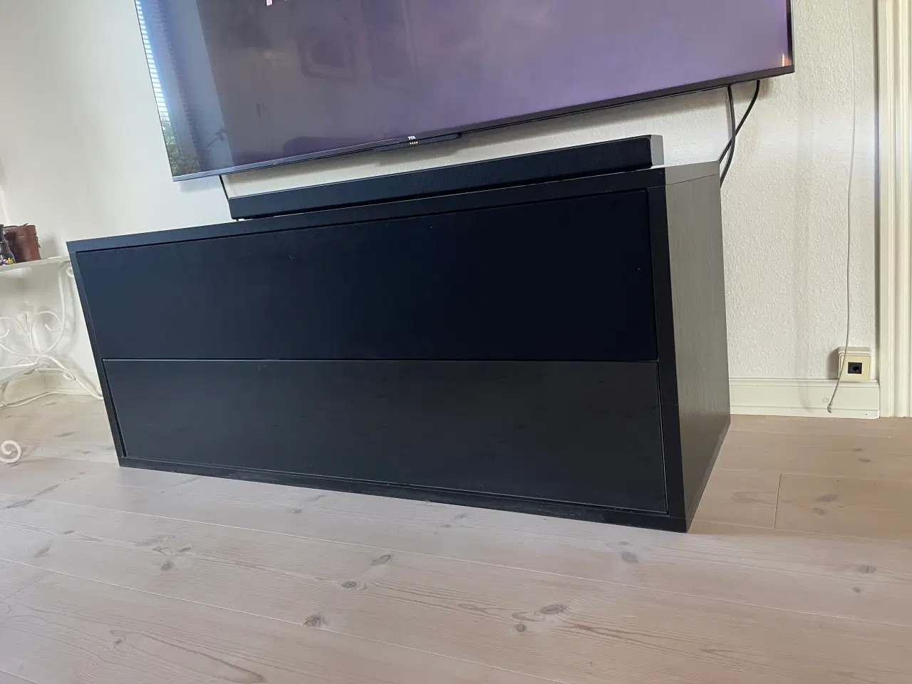 Billede 3 - TV møbel væghængt