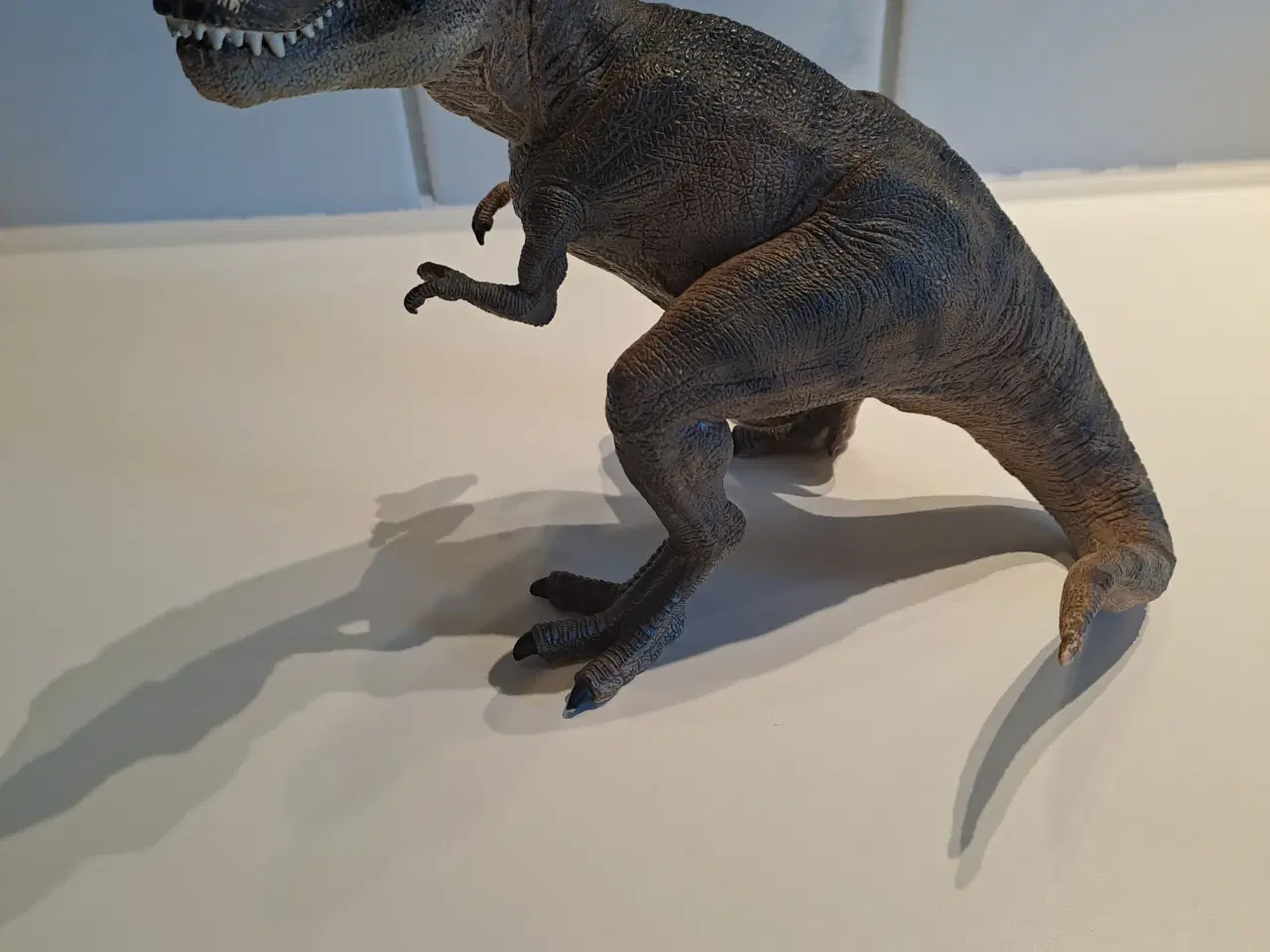Billede 1 - Dinosaur  sælges 