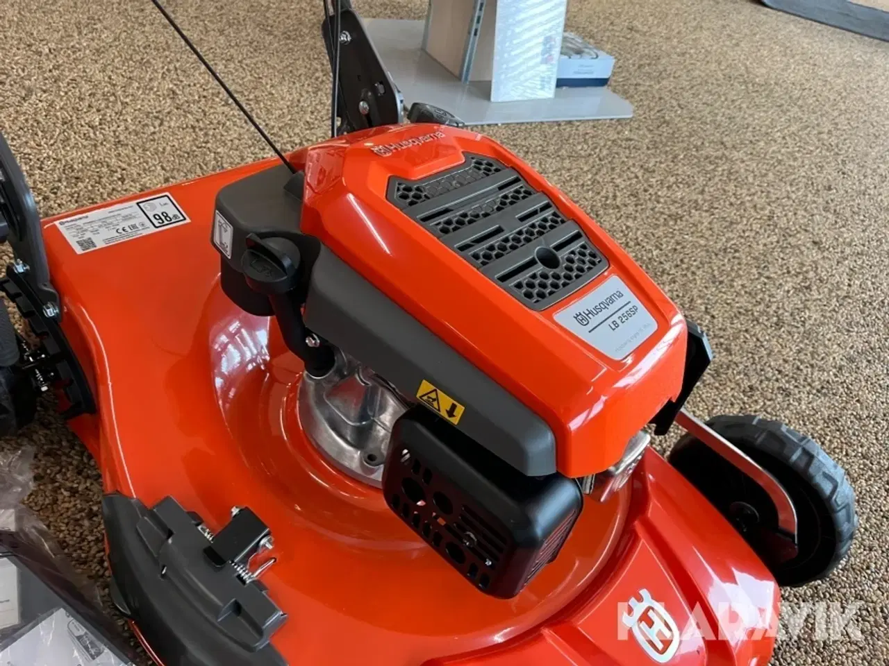 Billede 4 - Græsslåmaskine Husqvarna LB 256SP