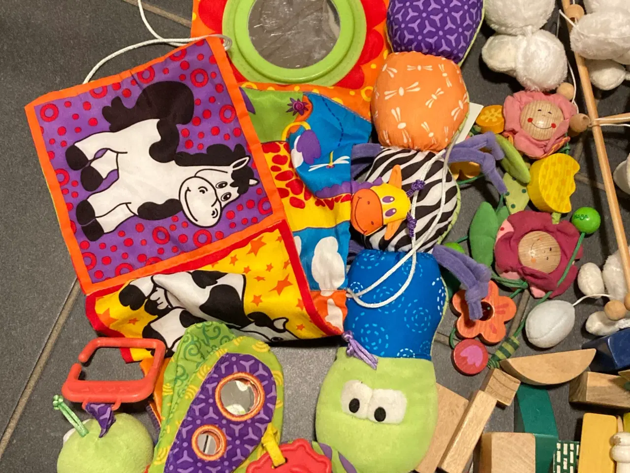 Billede 2 - Blandet baby legetøj