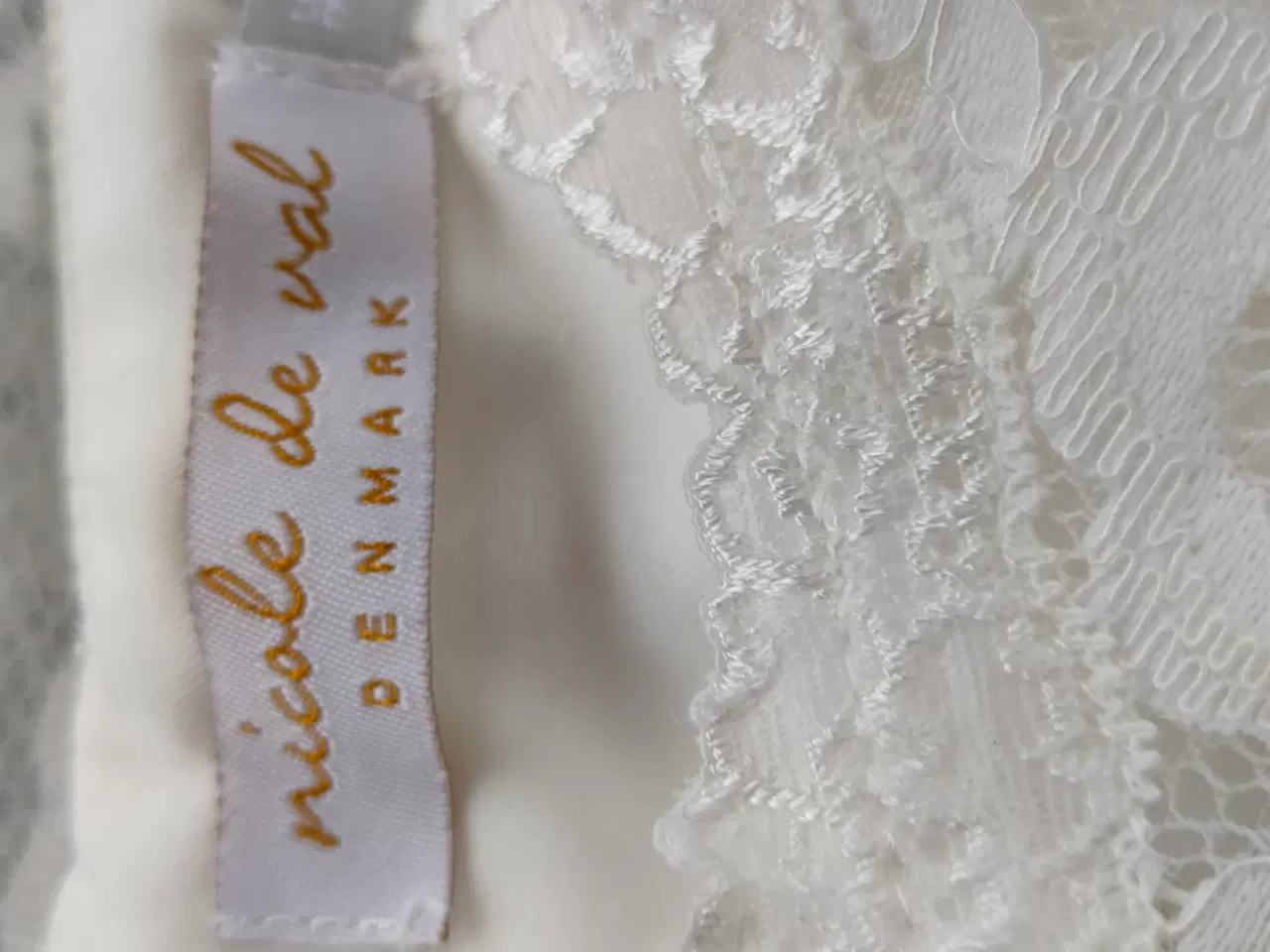 Billede 3 - Konfirmationskjole 