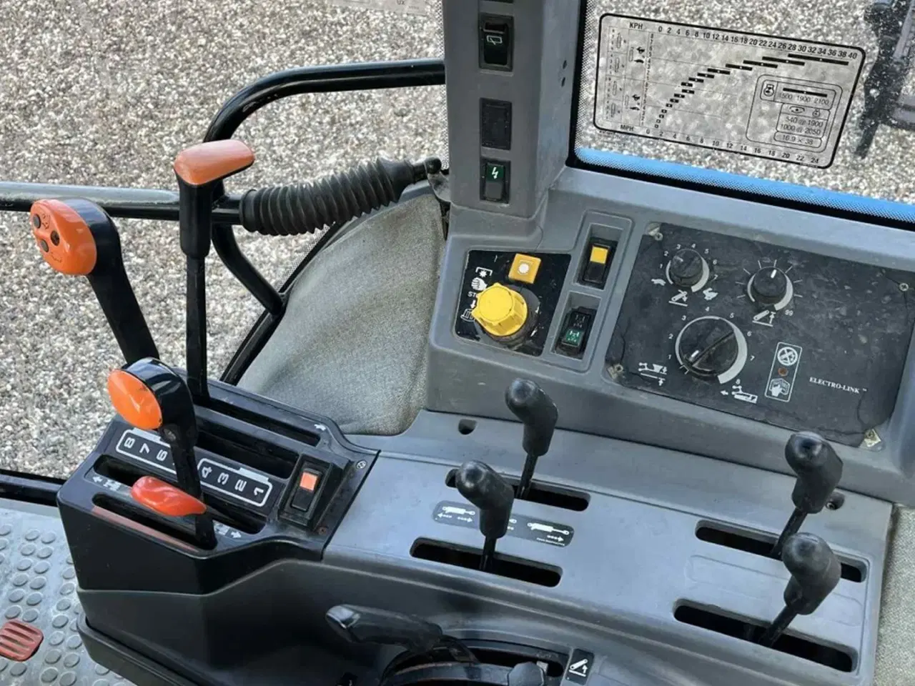 Billede 11 - New Holland 7840 Turbo