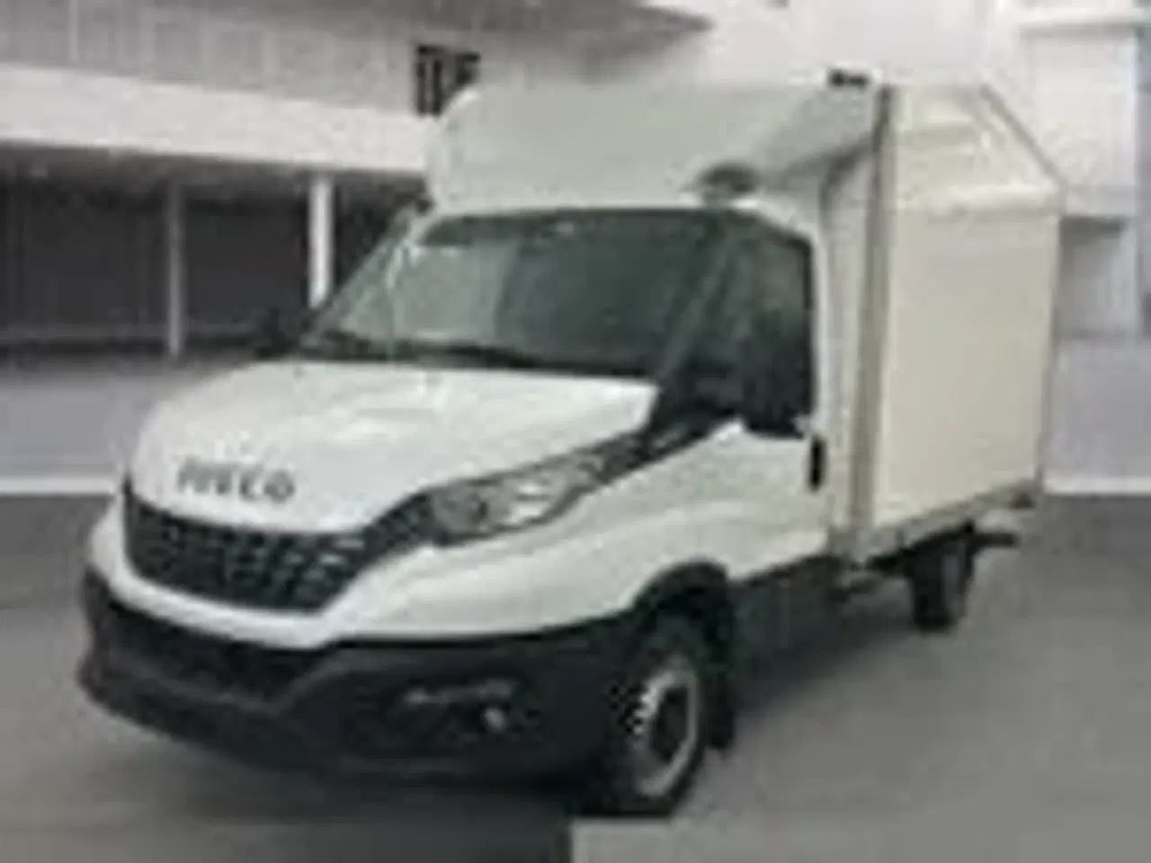Billede 1 - Iveco Daily 2,3 35S14 Alukasse m/lift