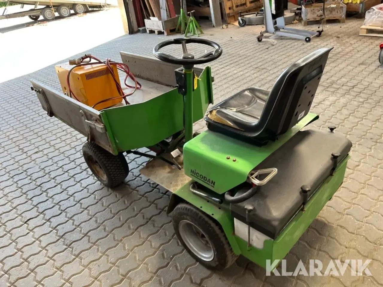 Billede 4 - Kirke truck Nicodan 450E