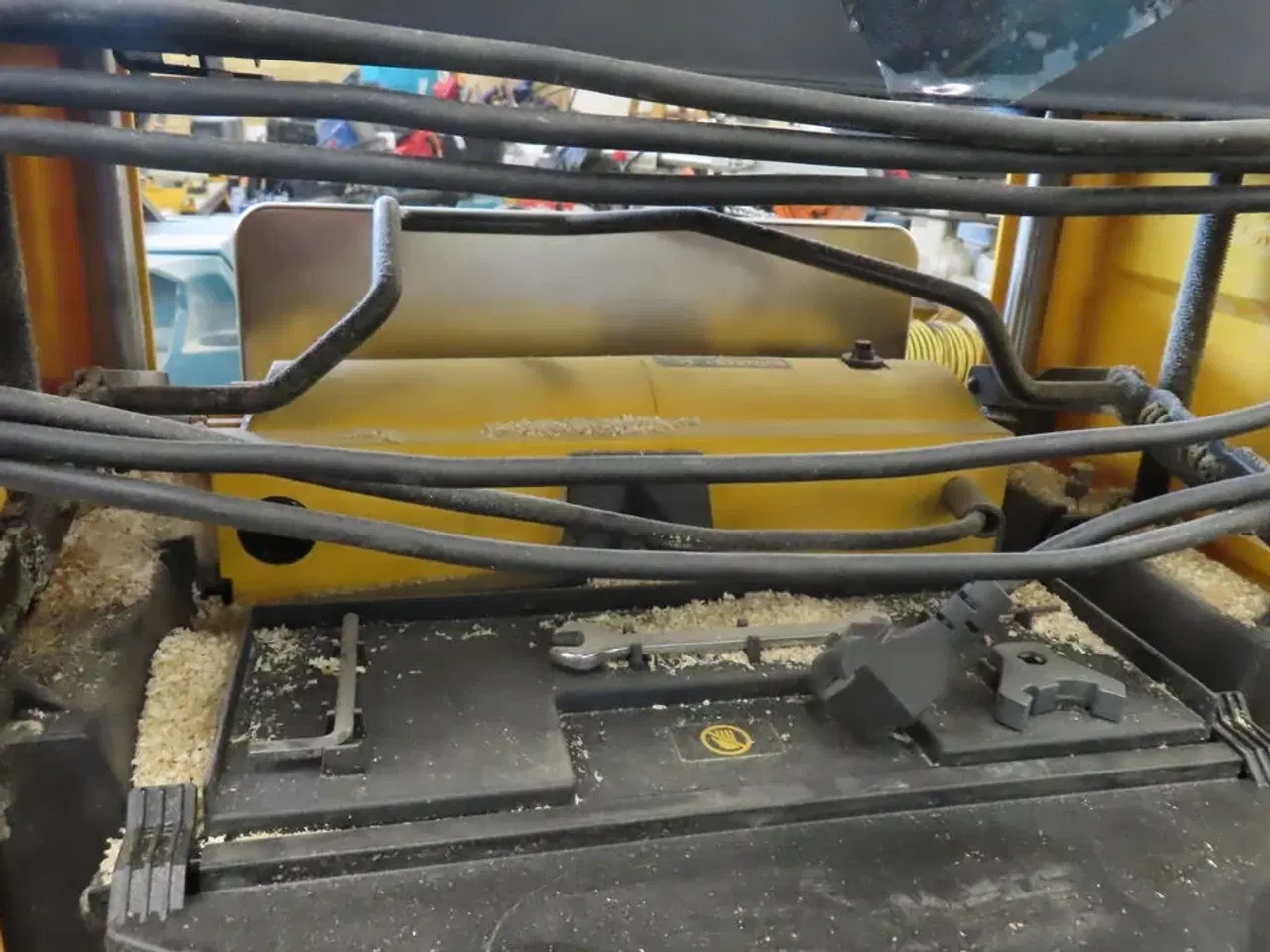 Billede 2 - Tykkelseshøvl DeWalt DW733