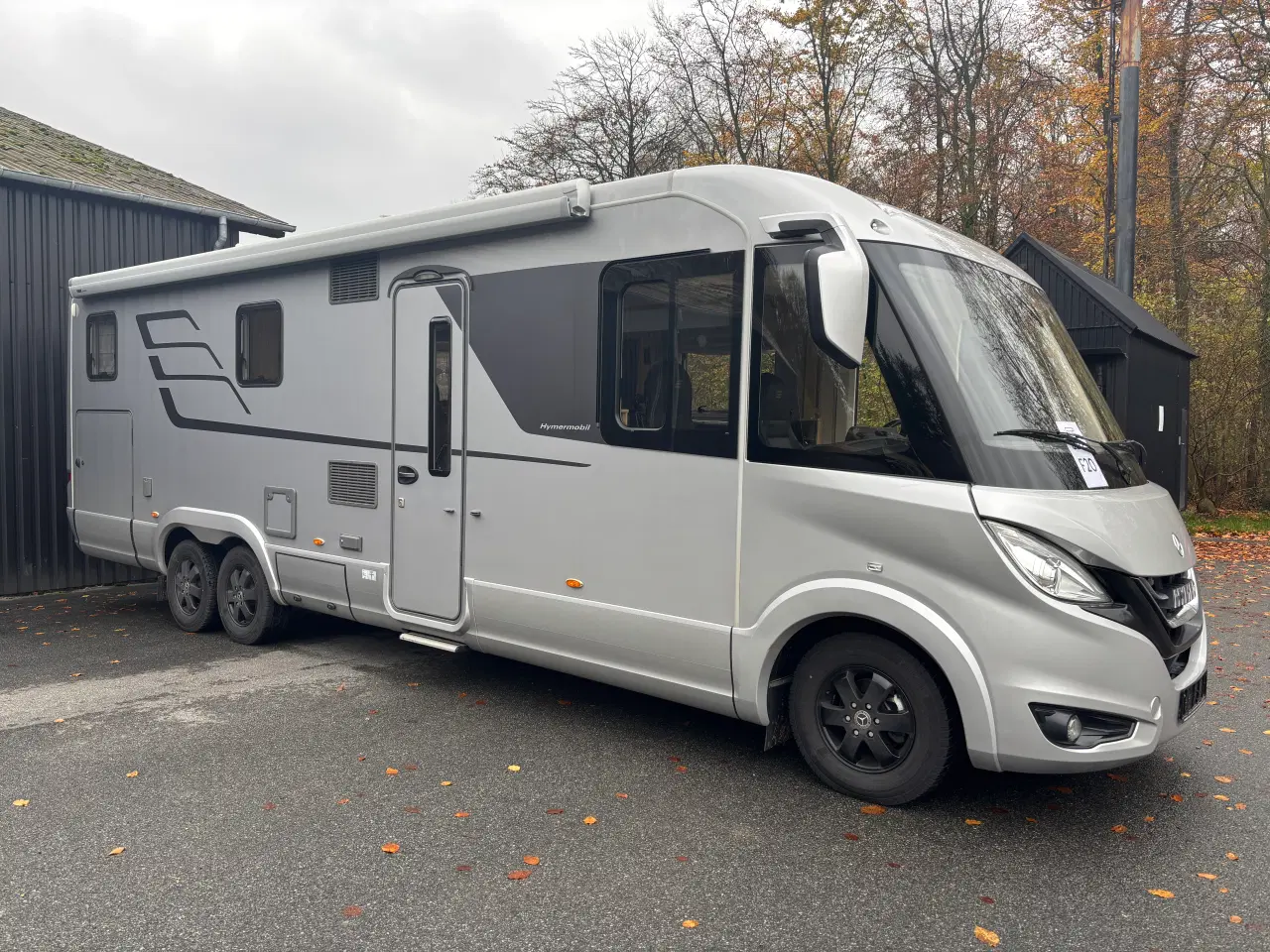 Billede 1 - Autocamper til salg - Hymer Master Line ML I 880