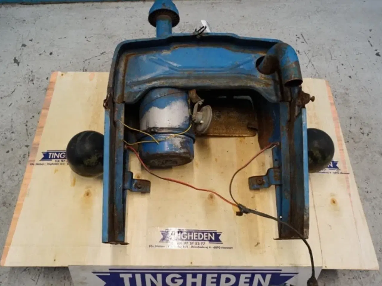 Billede 4 - Ford 4000 Fronthjelm C5NN8N202AH