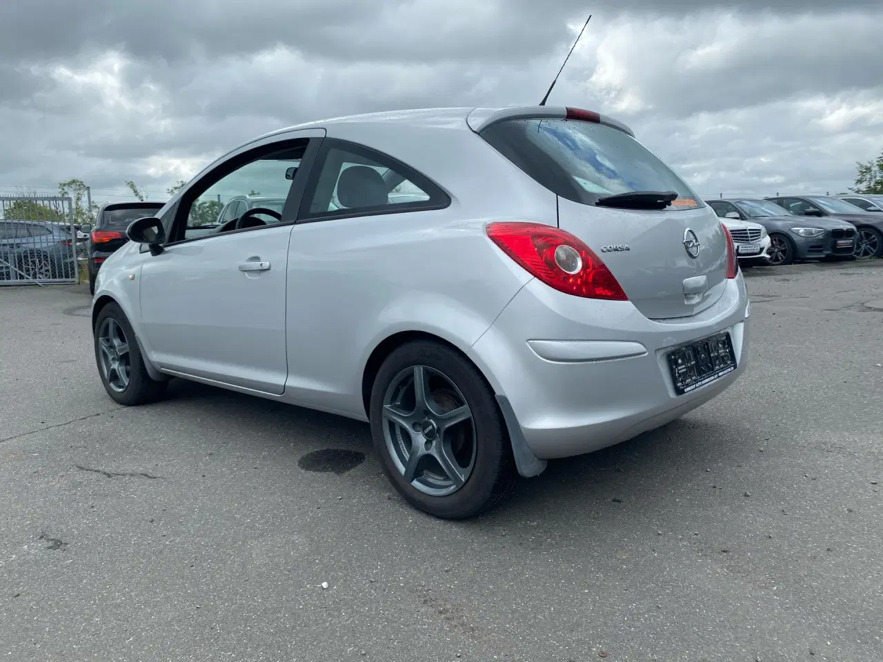 Billede 4 - Opel Corsa 1,0 Twinport Essentia 65HK 3d