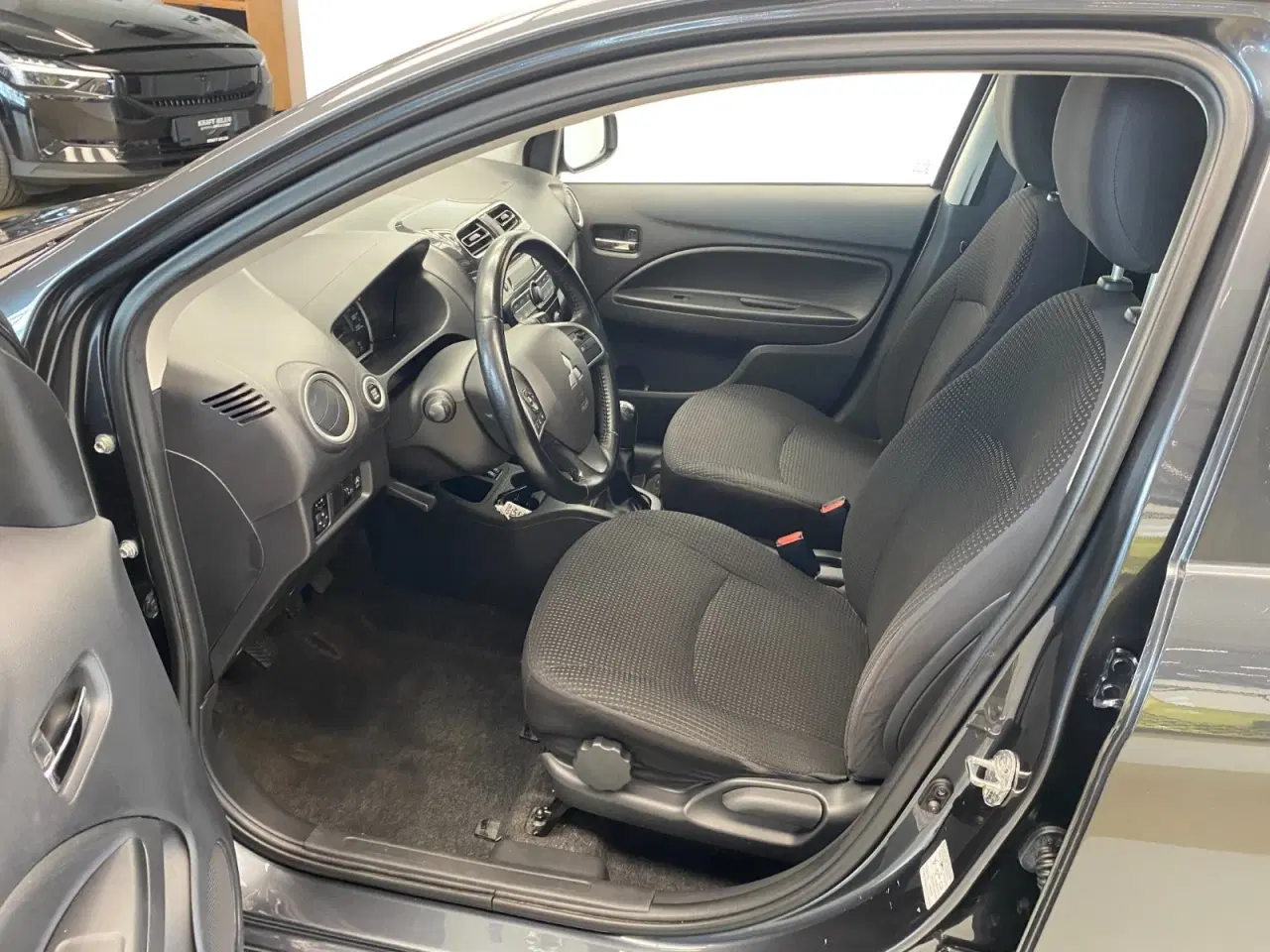 Billede 10 - Mitsubishi Space Star 1,2 Intense