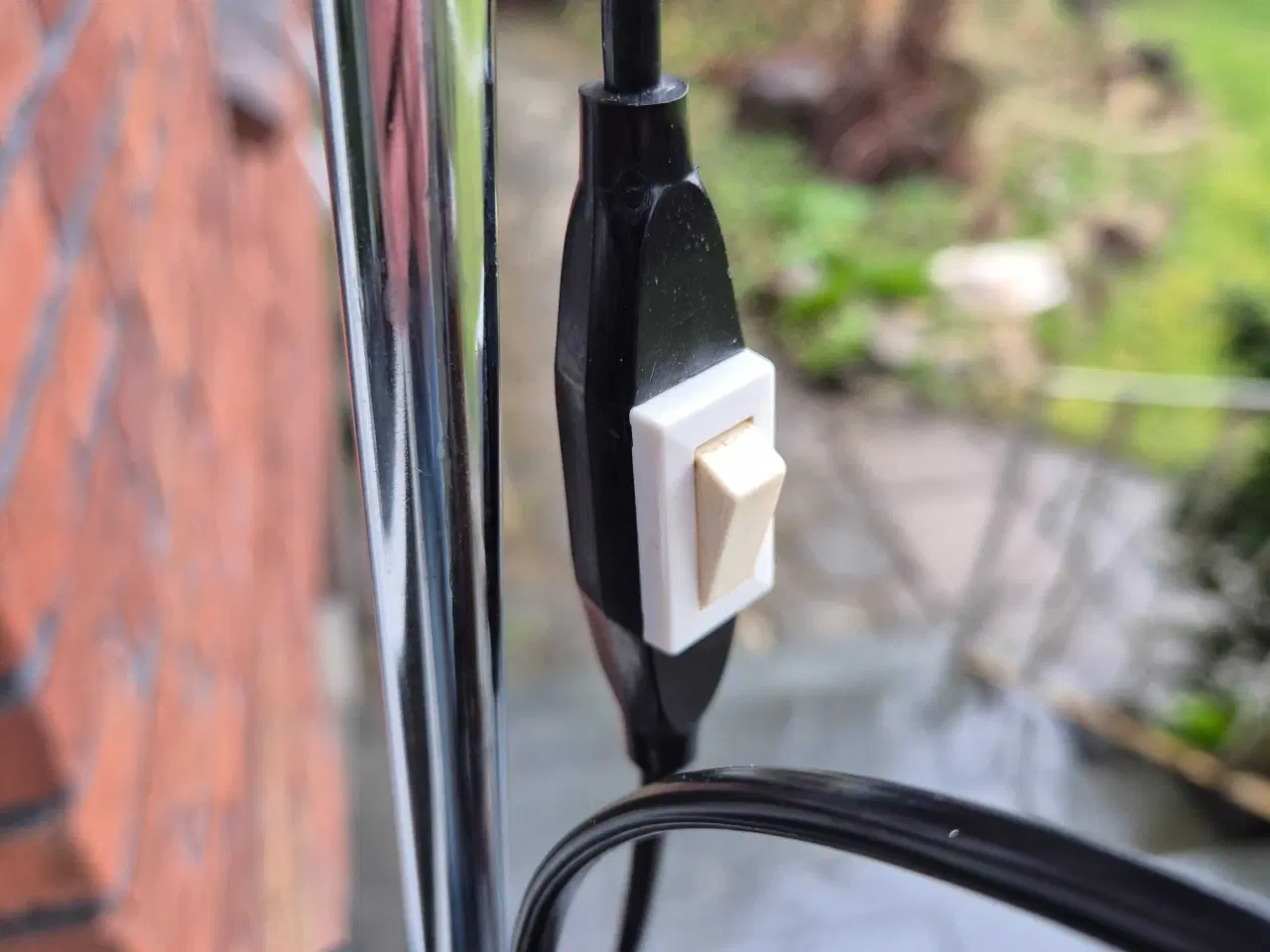 Billede 9 - Standerlampe med gyldenbrune spot