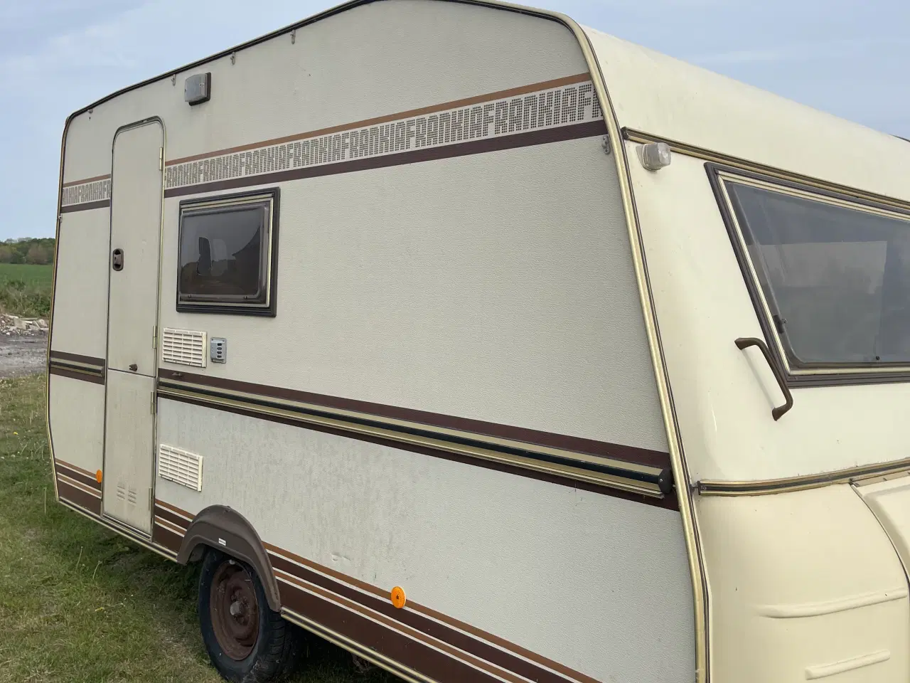 Billede 4 - Charmerende retro campingvogn – Edelweis 1987 til 